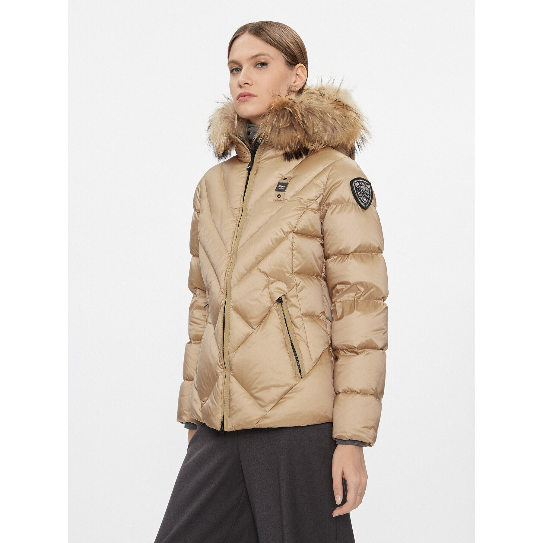 Blauer Пухено яке 23WBLDC03141 Кафяв Regular Fit - Pepit.bg