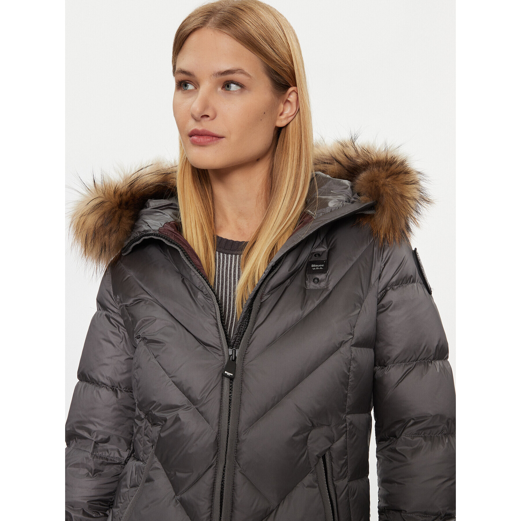 Blauer Пухено яке 23WBLDC03141 Сив Regular Fit - Pepit.bg