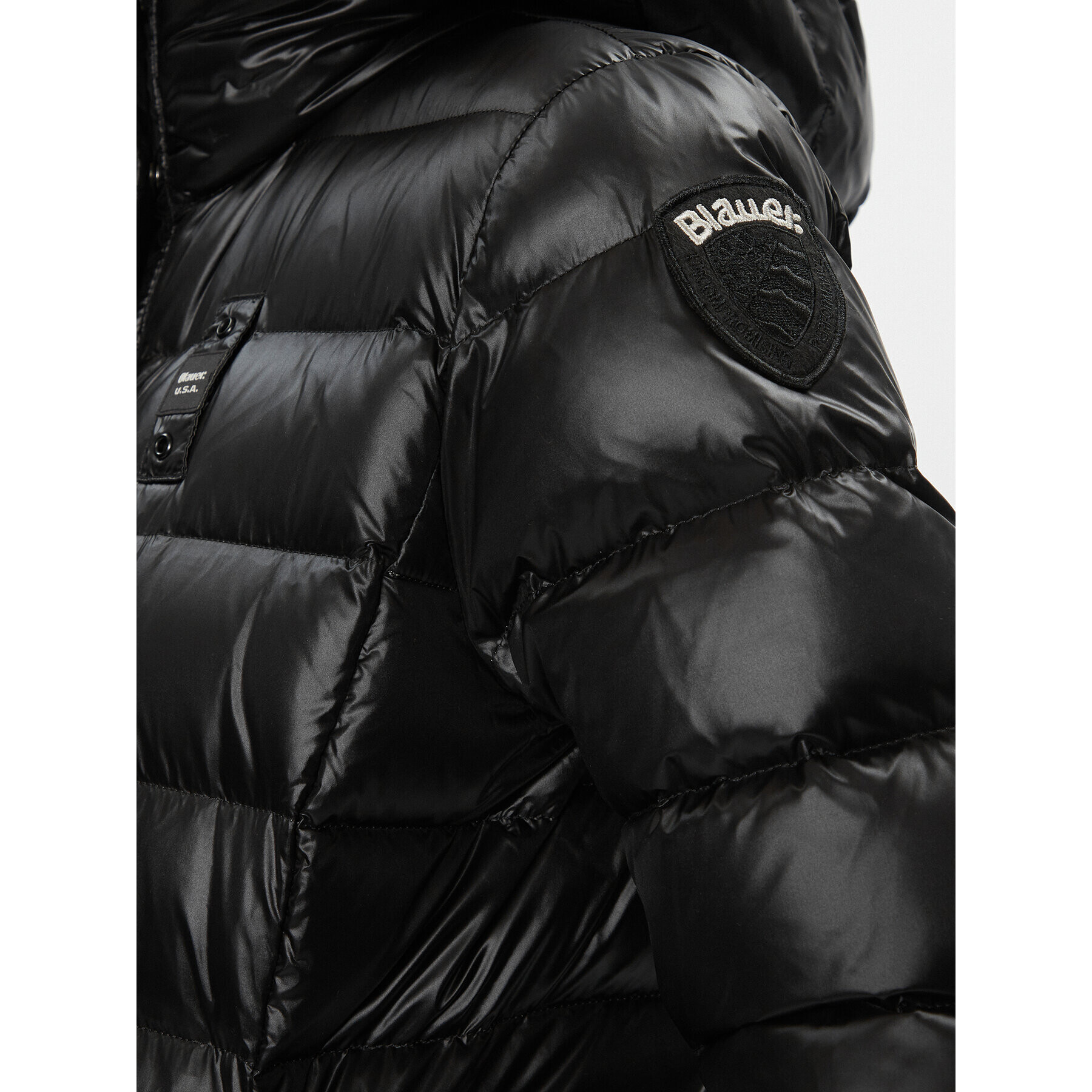 Blauer Пухено яке 23WBLDK03090 Черен Regular Fit - Pepit.bg