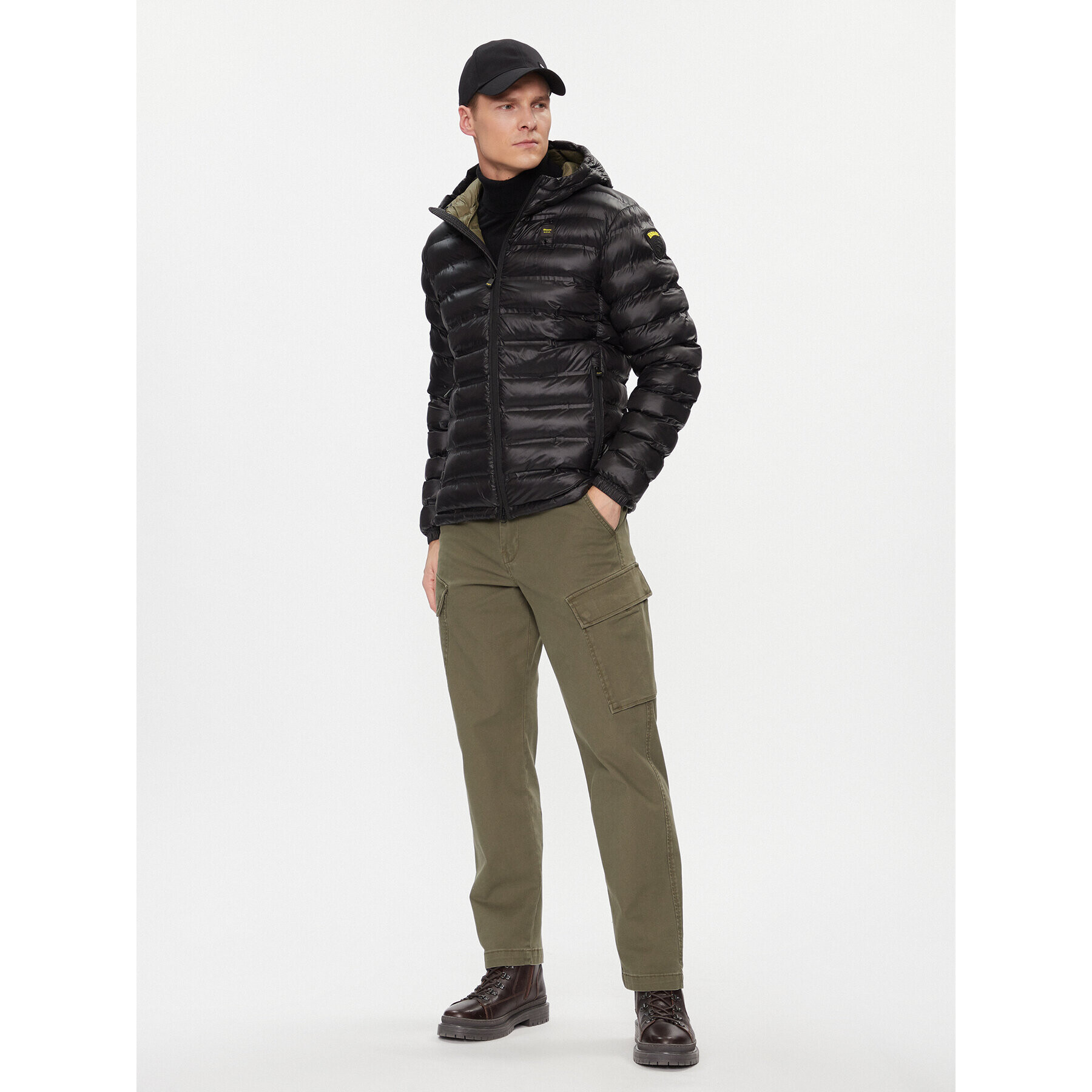 Blauer Пухено яке 23WBLUC02079 Черен Regular Fit - Pepit.bg