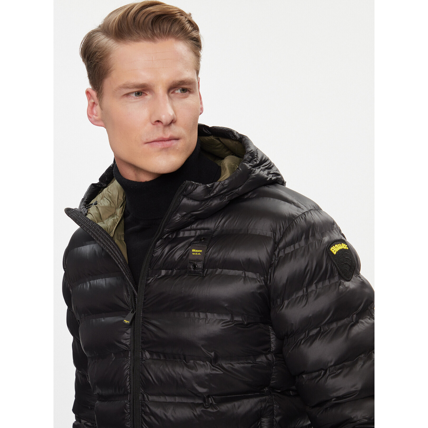 Blauer Пухено яке 23WBLUC02079 Черен Regular Fit - Pepit.bg