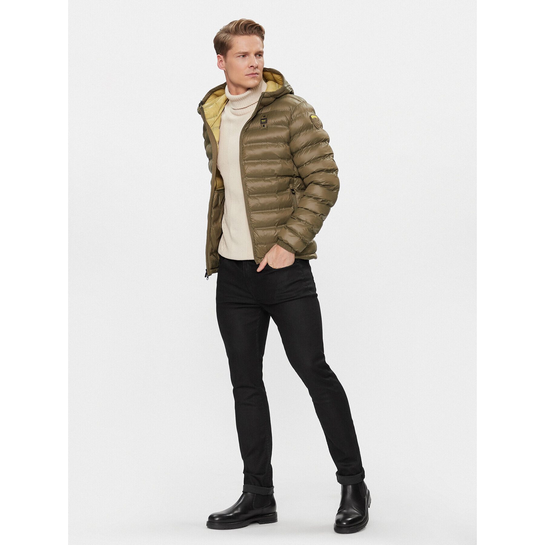 Blauer Пухено яке 23WBLUC02079 Зелен Regular Fit - Pepit.bg