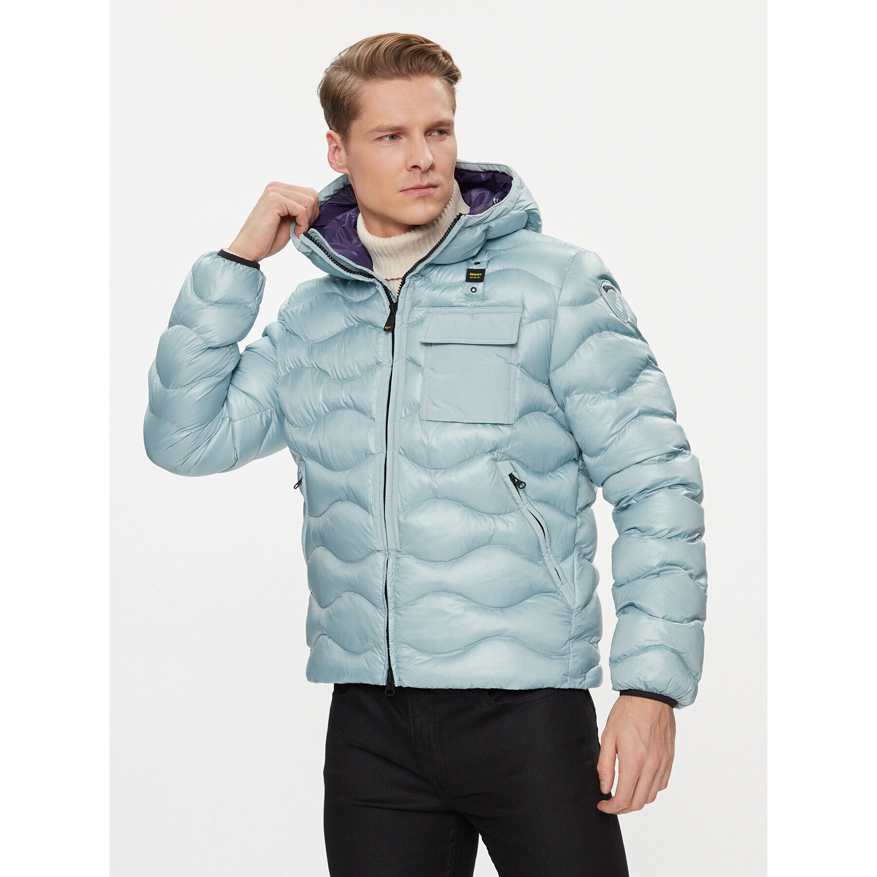 Blauer Пухено яке 23WBLUC02084 Син Regular Fit - Pepit.bg