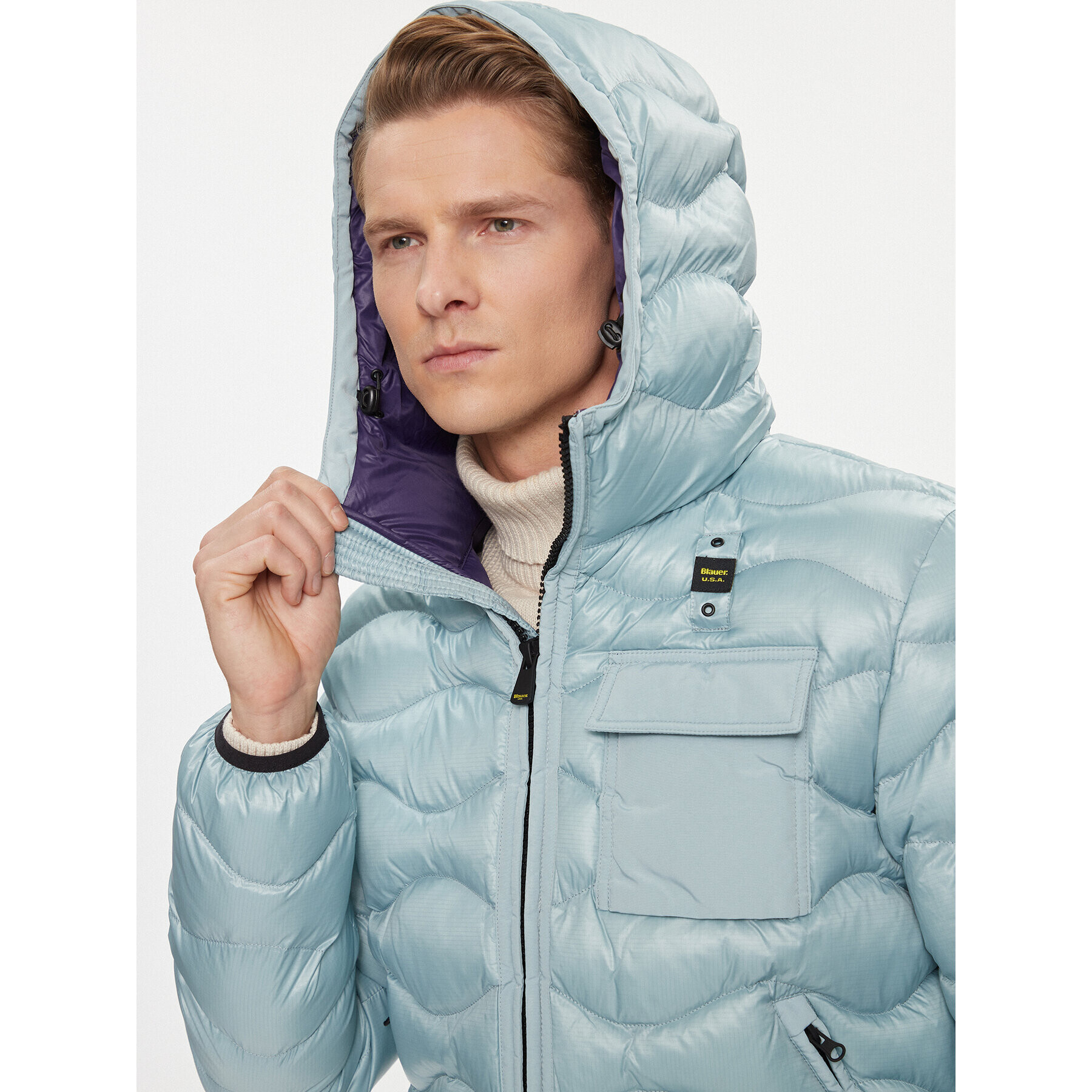 Blauer Пухено яке 23WBLUC02084 Син Regular Fit - Pepit.bg