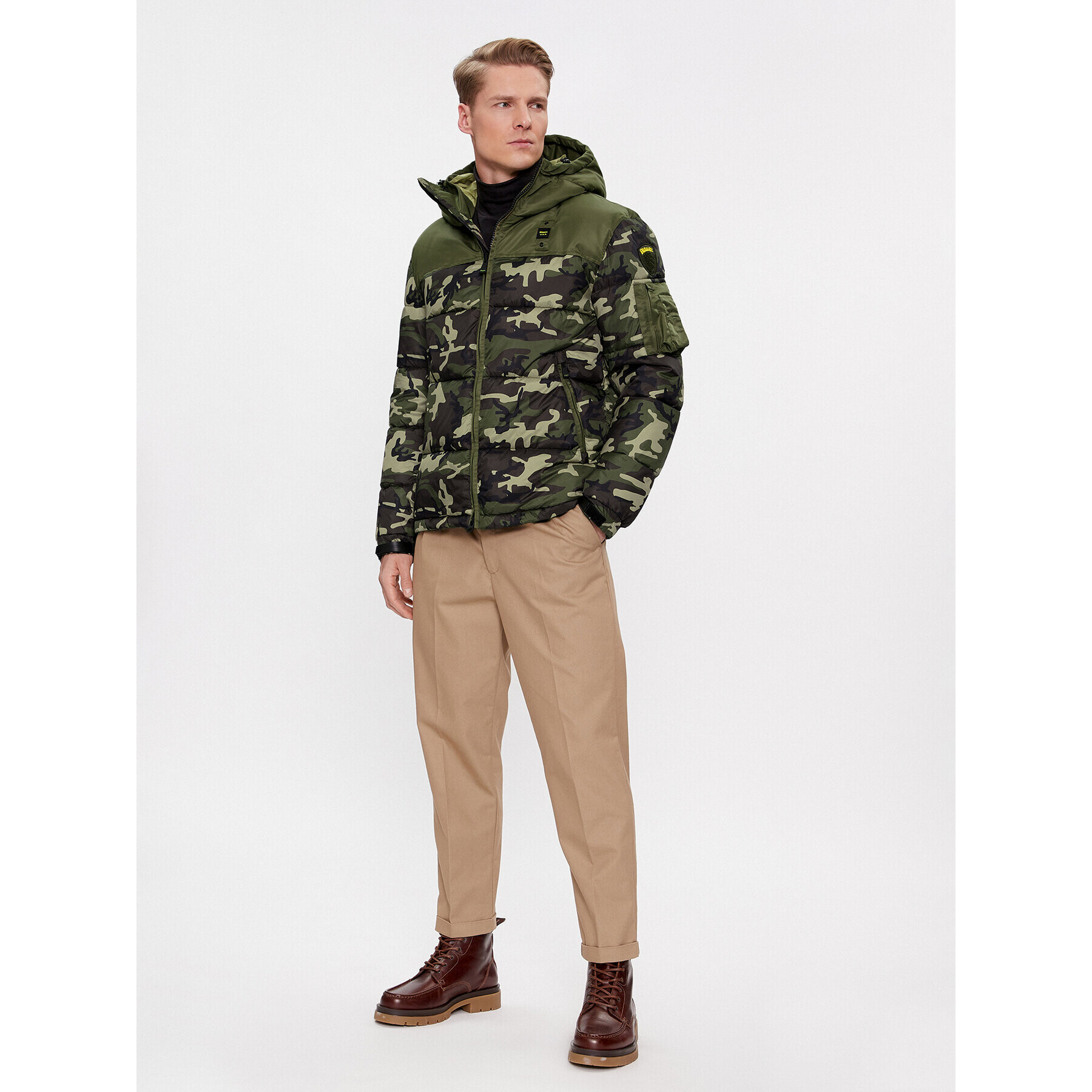 Blauer Пухено яке 23WBLUC02322 Зелен Regular Fit - Pepit.bg