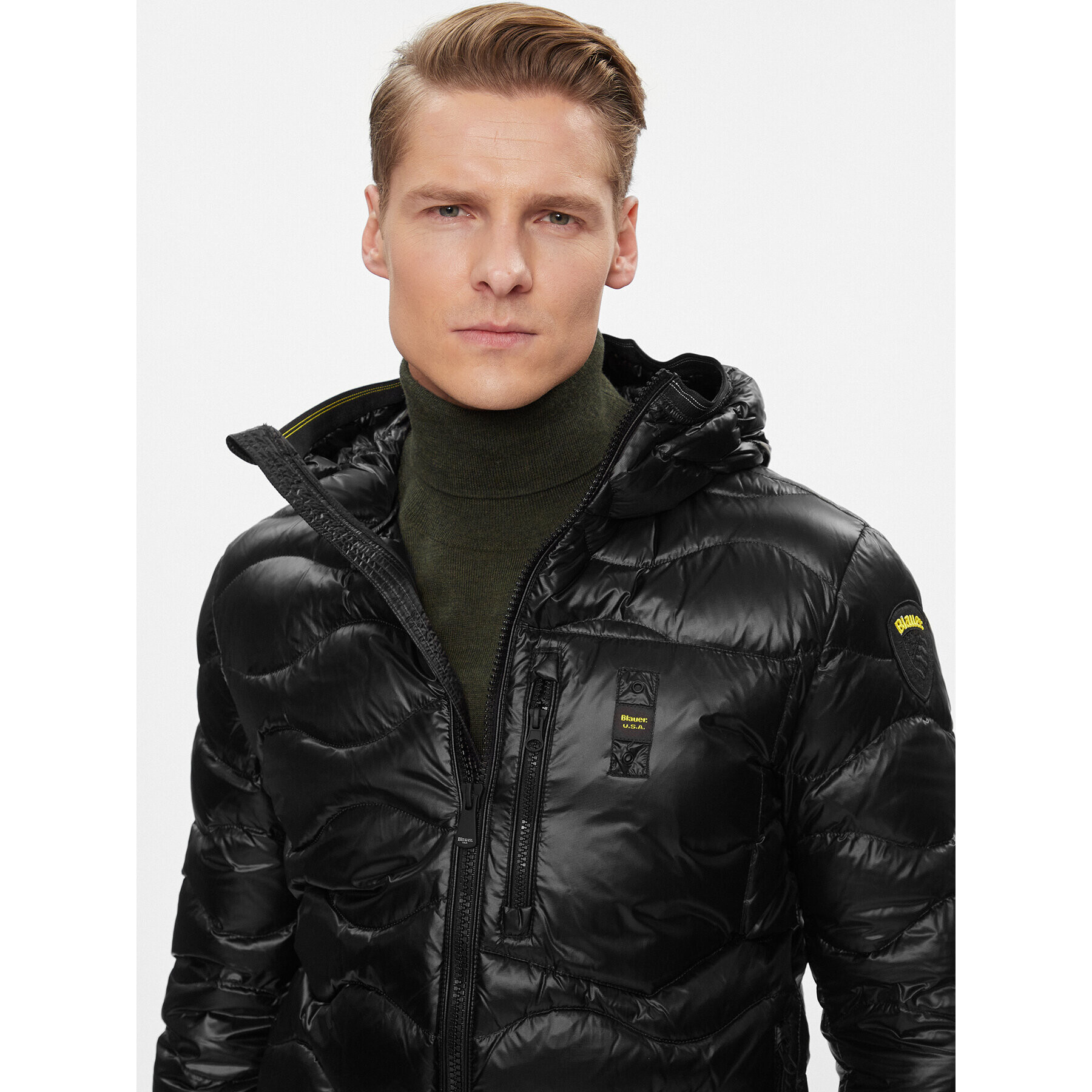 Blauer Пухено яке 23WBLUC03005 Черен Regular Fit - Pepit.bg