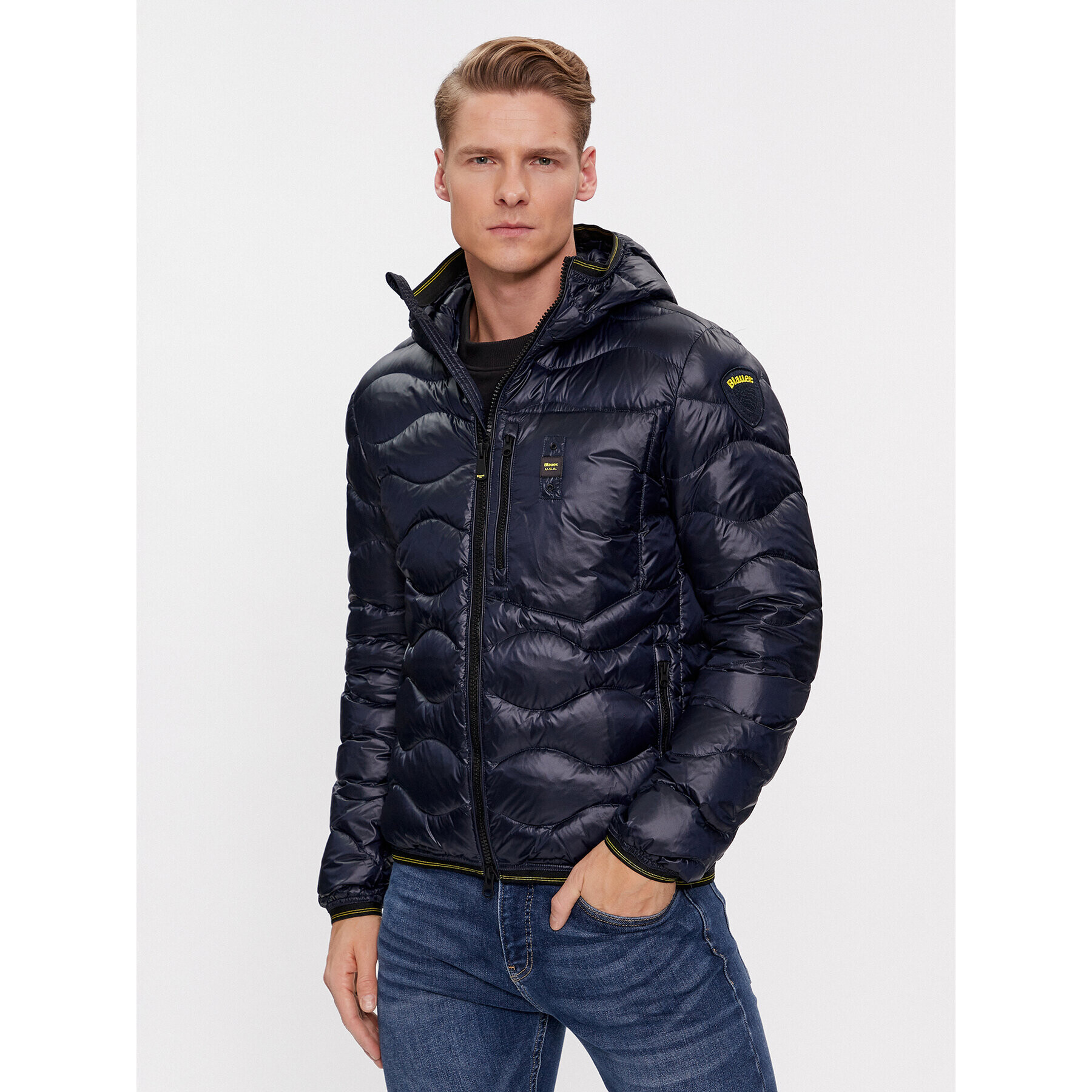 Blauer Пухено яке 23WBLUC03005 Син Regular Fit - Pepit.bg