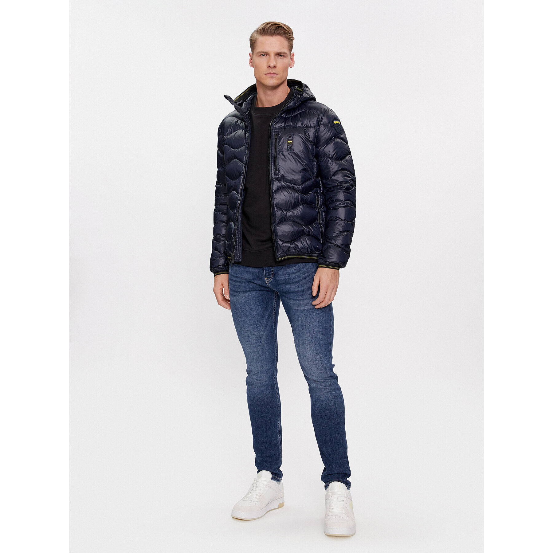 Blauer Пухено яке 23WBLUC03005 Син Regular Fit - Pepit.bg