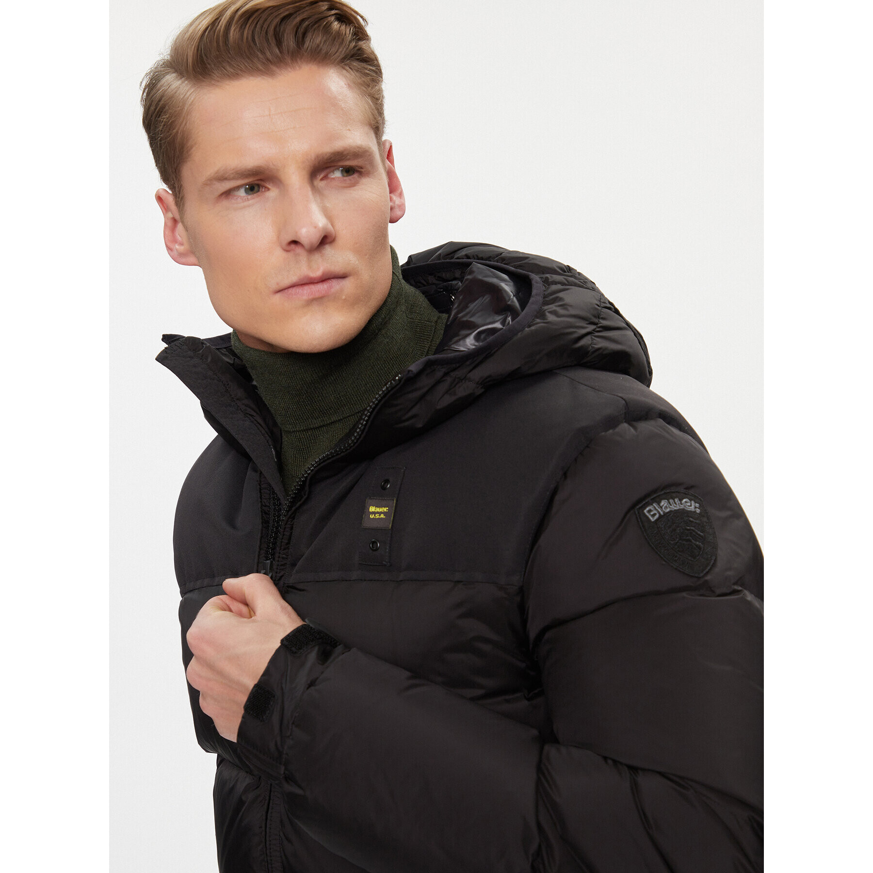 Blauer Пухено яке 23WBLUC03010 Черен Regular Fit - Pepit.bg
