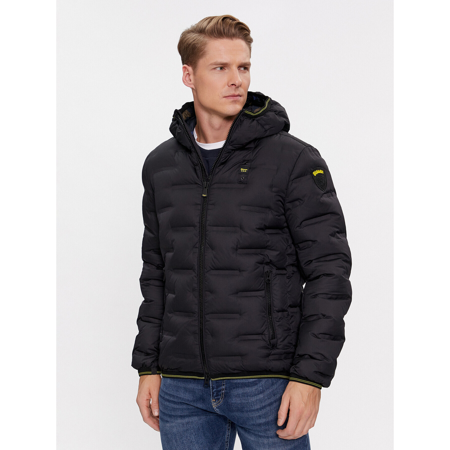 Blauer Пухено яке 23WBLUC03182 Черен Regular Fit - Pepit.bg