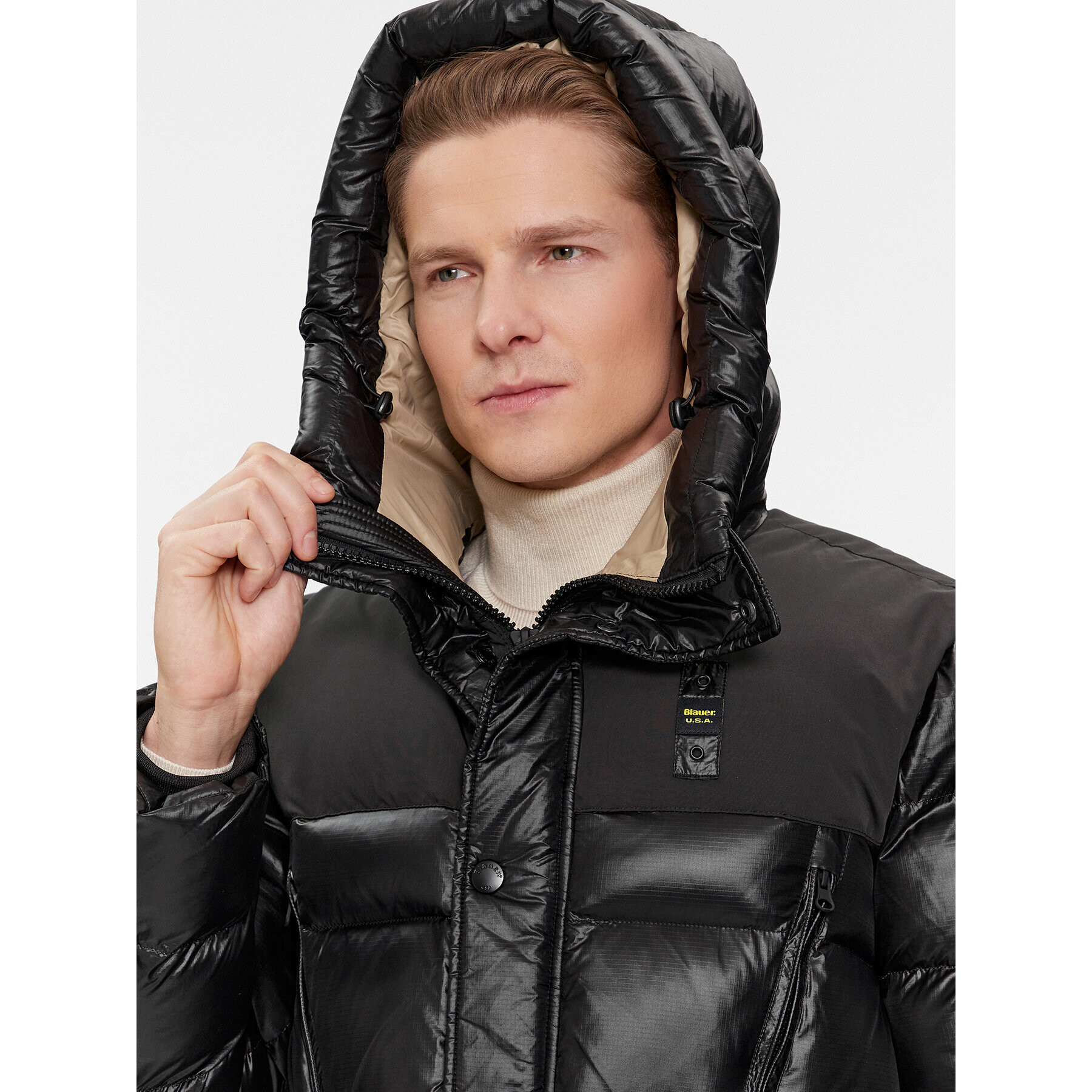 Blauer Пухено яке 23WBLUK02082 Черен Regular Fit - Pepit.bg