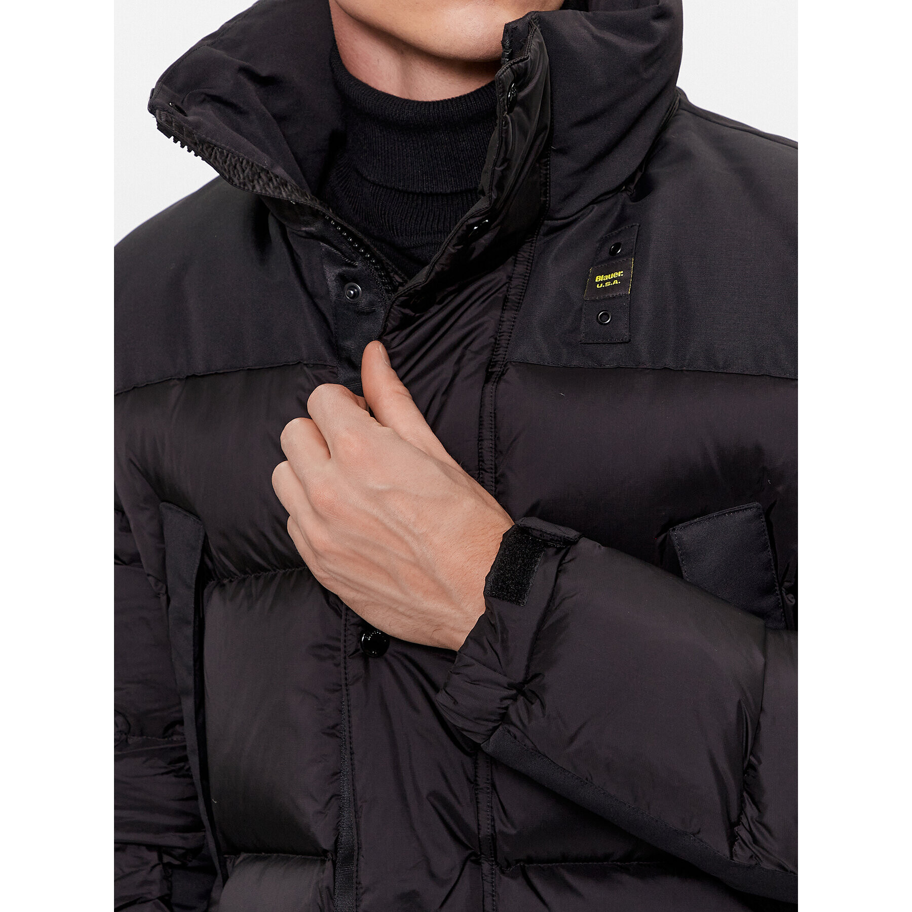 Blauer Пухено яке 23WBLUK03009 Черен Regular Fit - Pepit.bg
