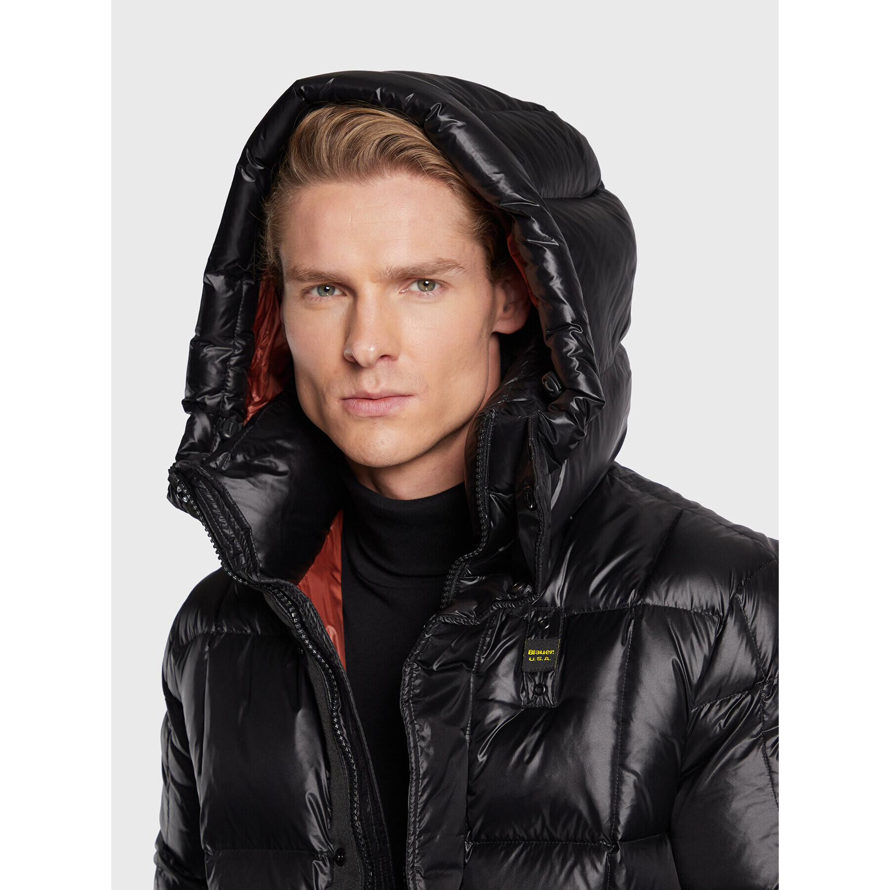 Blauer Пухено яке Flynn BLUC03220 006360 Черен Regular Fit - Pepit.bg