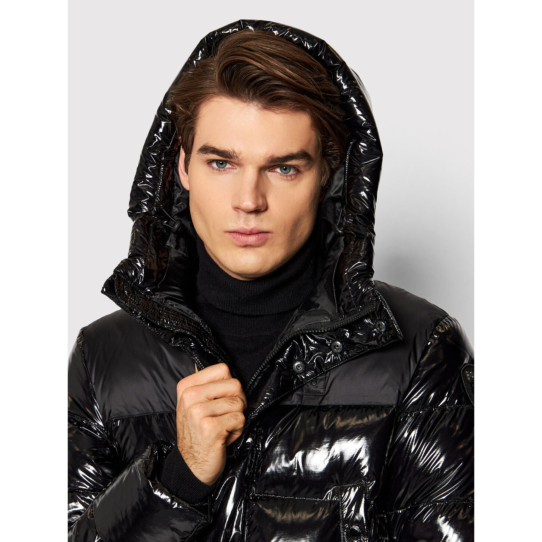 Blauer Пухено яке Rafael Shiny 21WBLUC03082 006083 Черен Regular Fit - Pepit.bg
