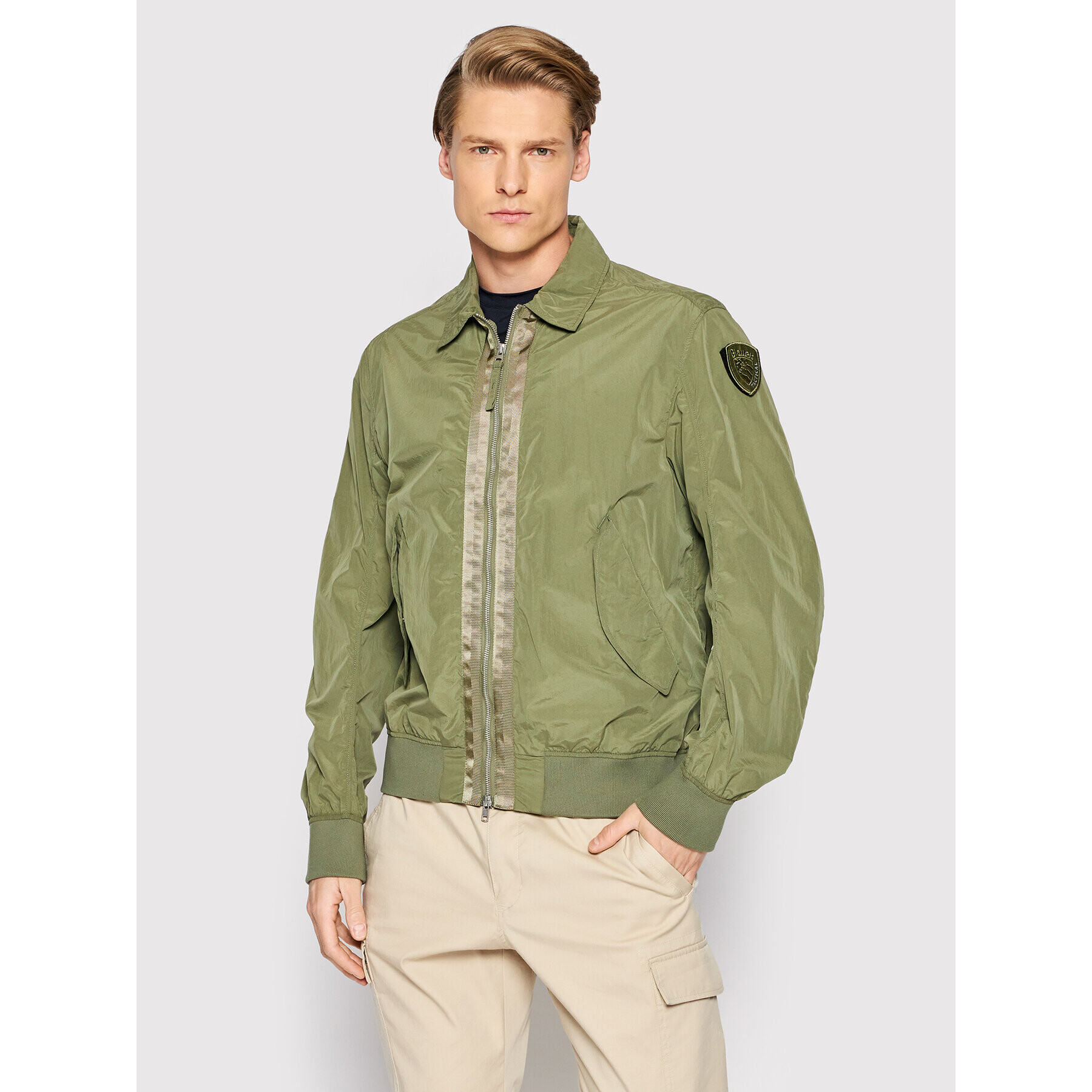 Blauer Яке бомбър Militare Lance 22SBLUC04149-006221 Зелен Regular Fit - Pepit.bg
