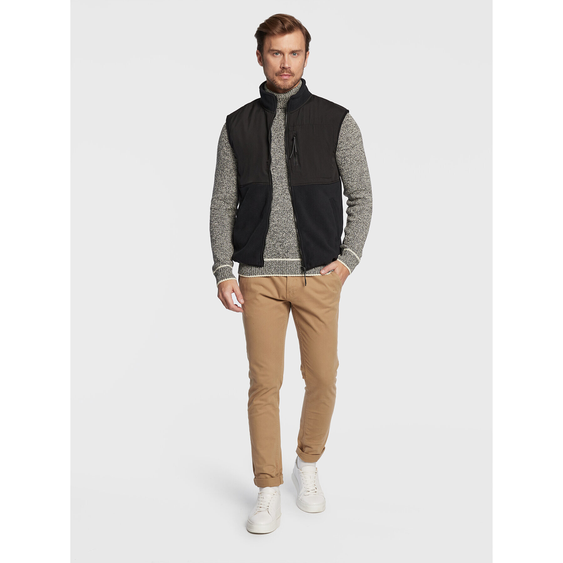 Blend Елек Sweat 20714280 Черен Regular Fit - Pepit.bg