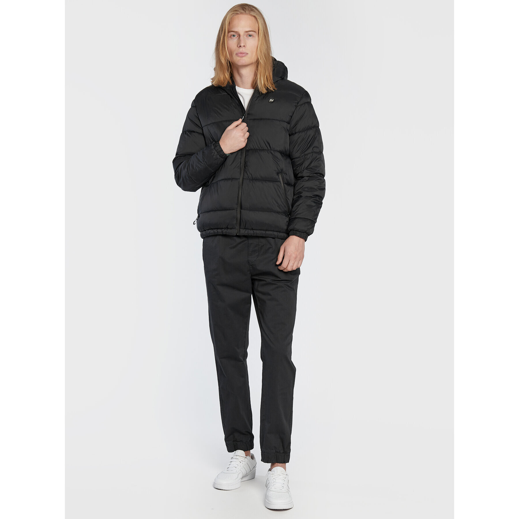 Blend Пухено яке Outerwear 20714372 Черен Regular Fit - Pepit.bg