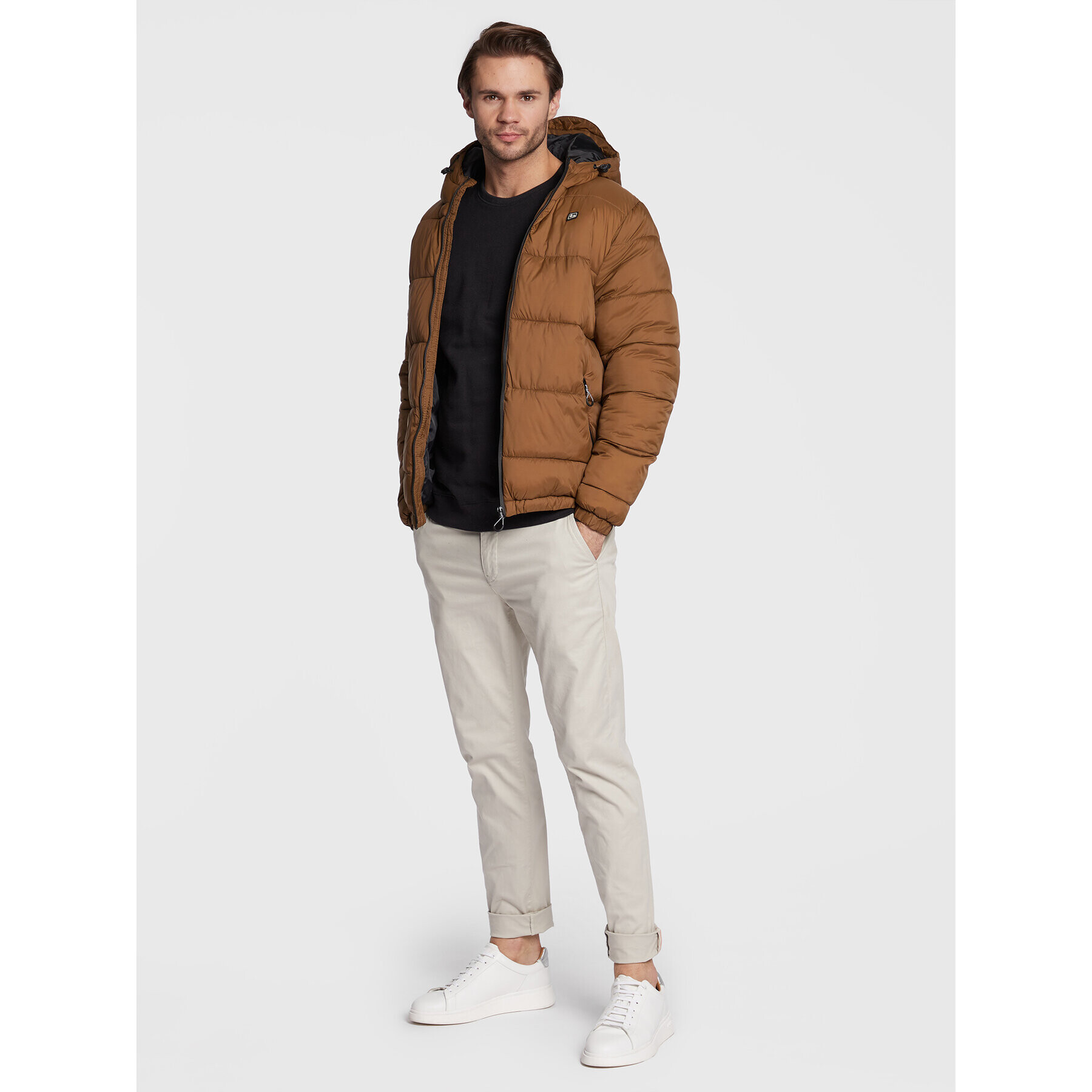 Blend Пухено яке Outerwear 20714372 Кафяв Regular Fit - Pepit.bg