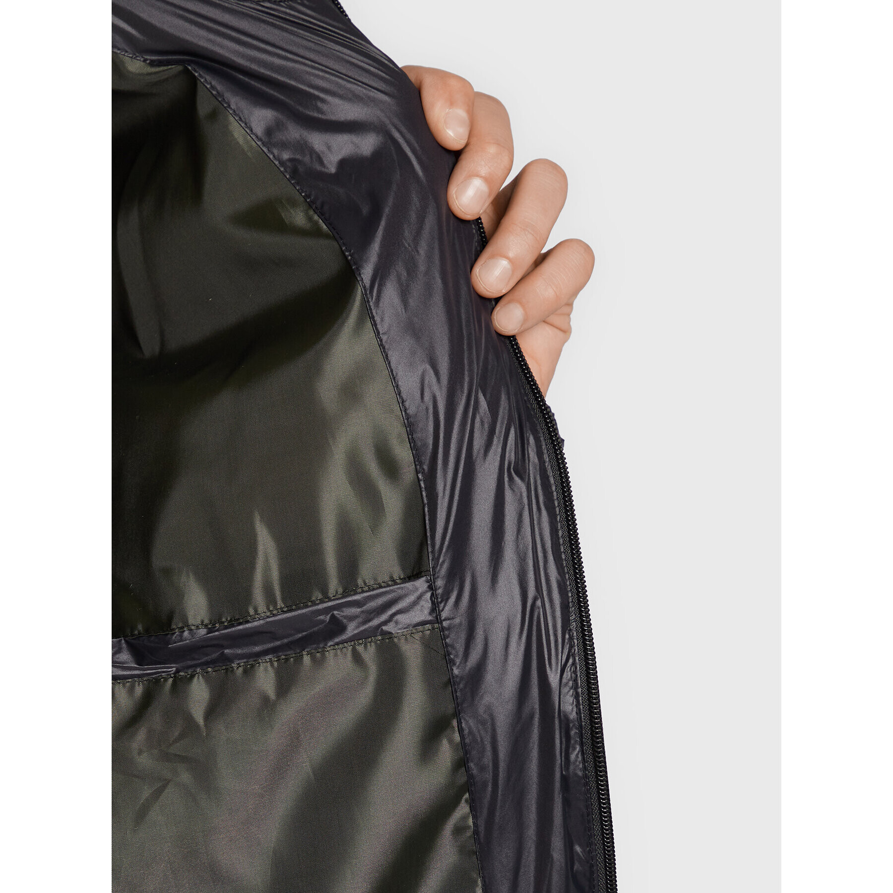 Blend Пухено яке Outerwear 20714398 Черен Regular Fit - Pepit.bg