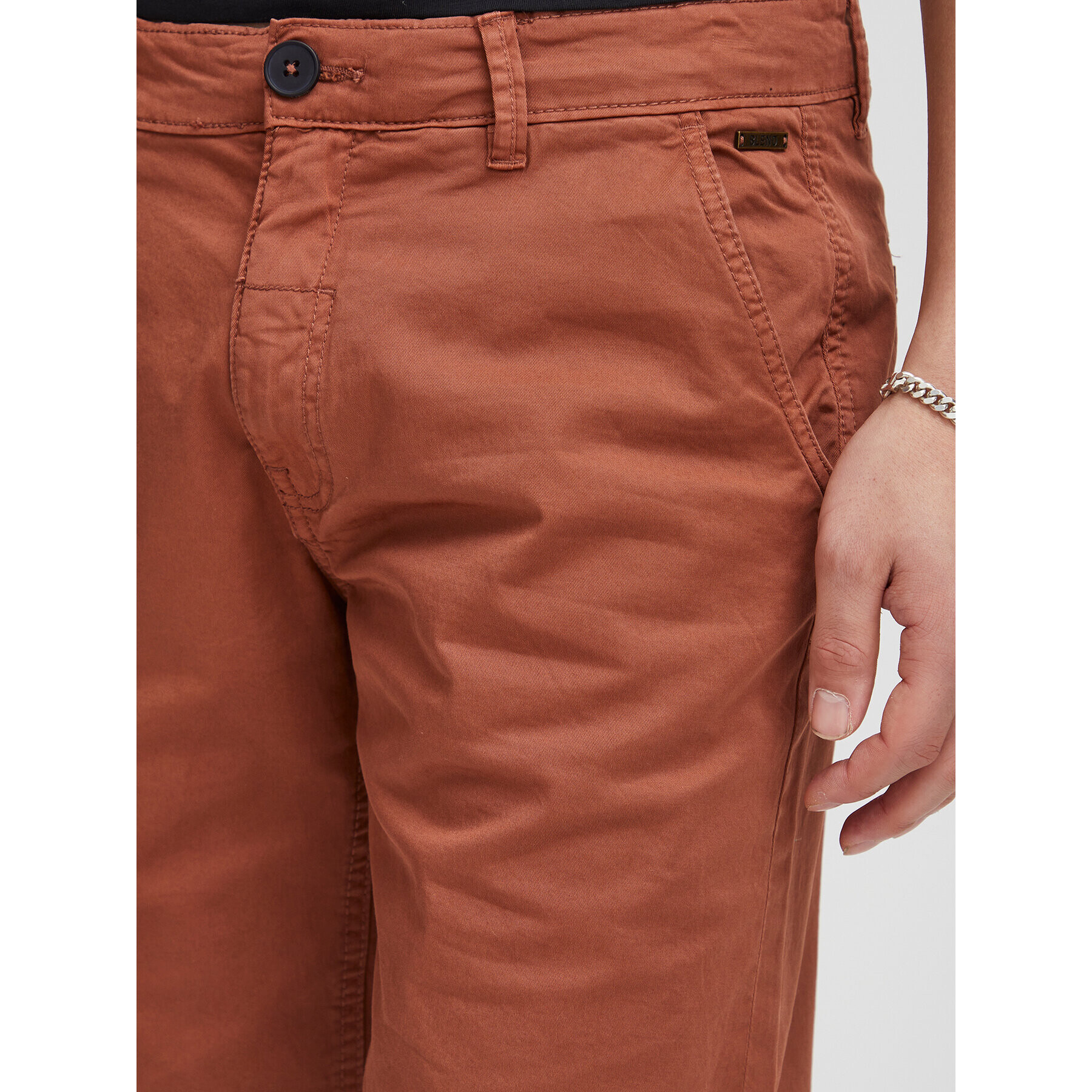 Blend Шорти от плат 20715125 Кафяв Slim Fit - Pepit.bg