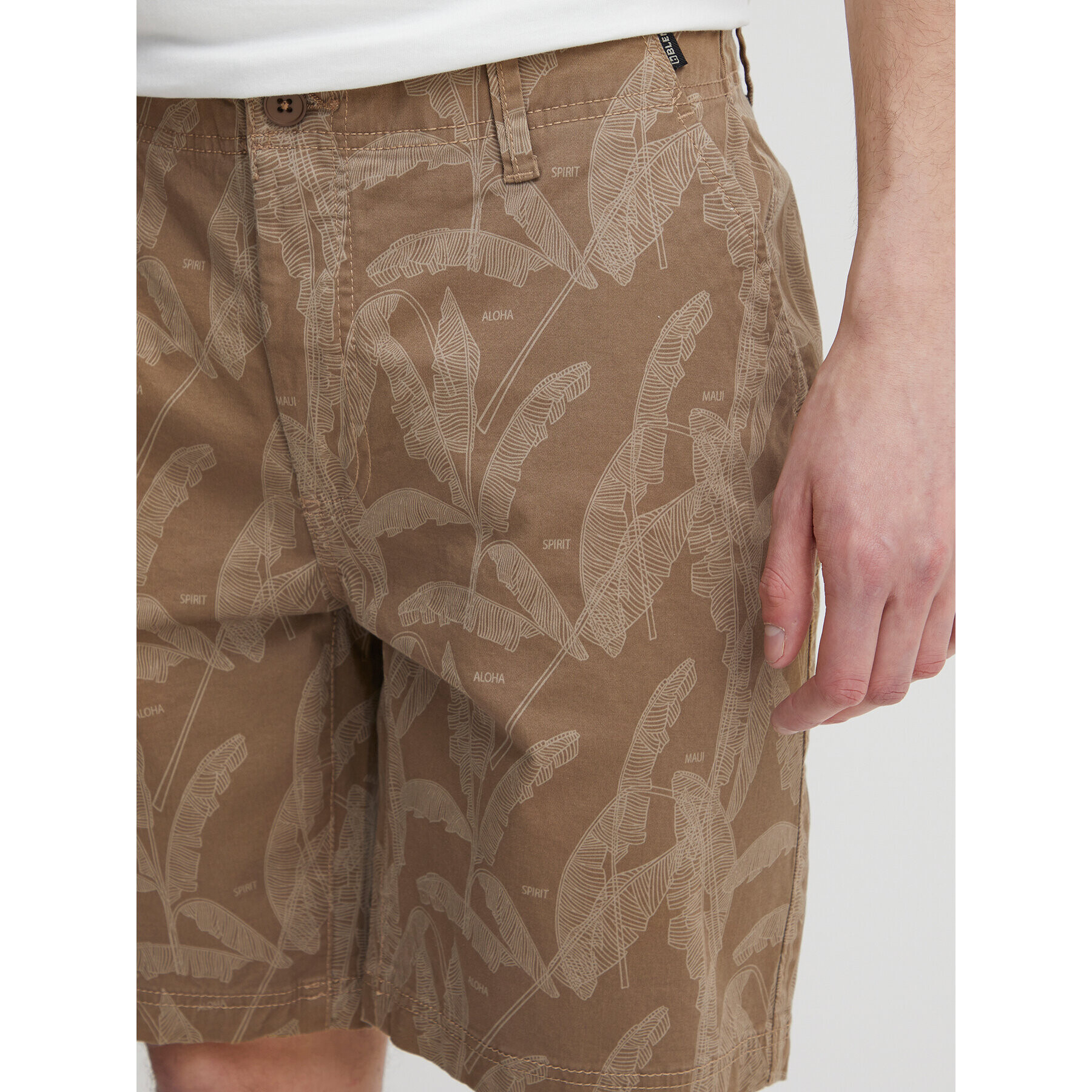 Blend Шорти от плат 20715500 Кафяв Regular Fit - Pepit.bg
