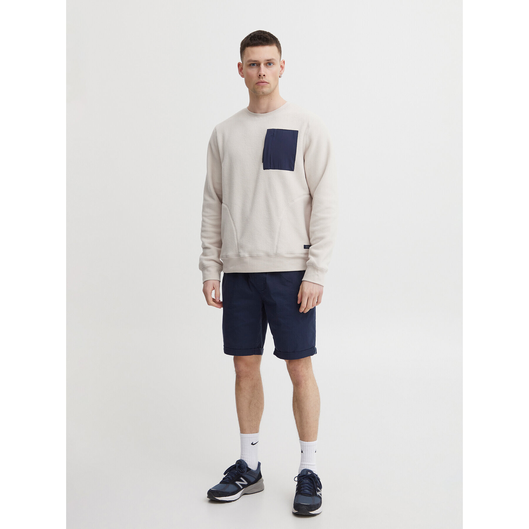 Blend Суитшърт 20715392 Екрю Regular Fit - Pepit.bg