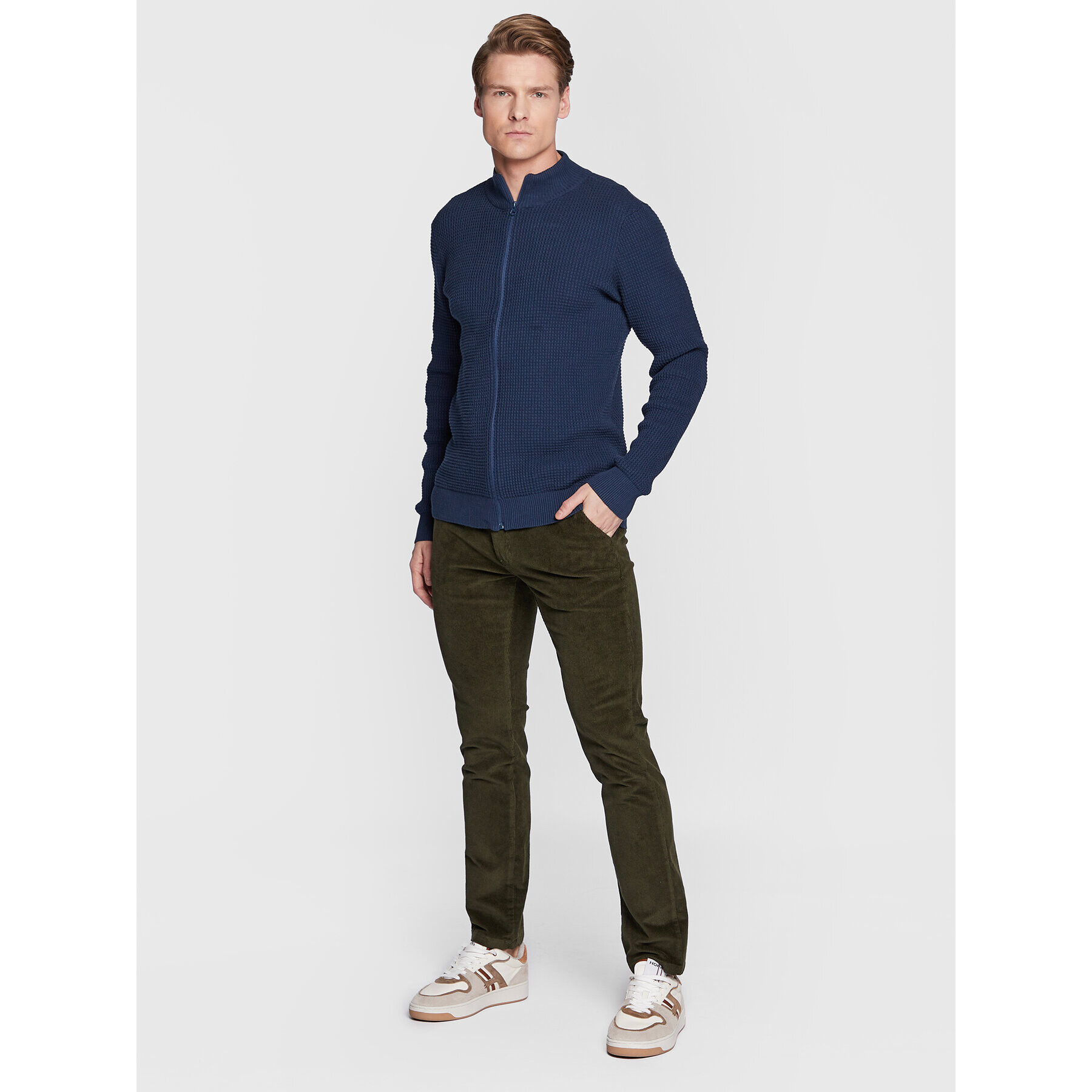 Blend Текстилни панталони 20714780 Зелен Slim Fit - Pepit.bg
