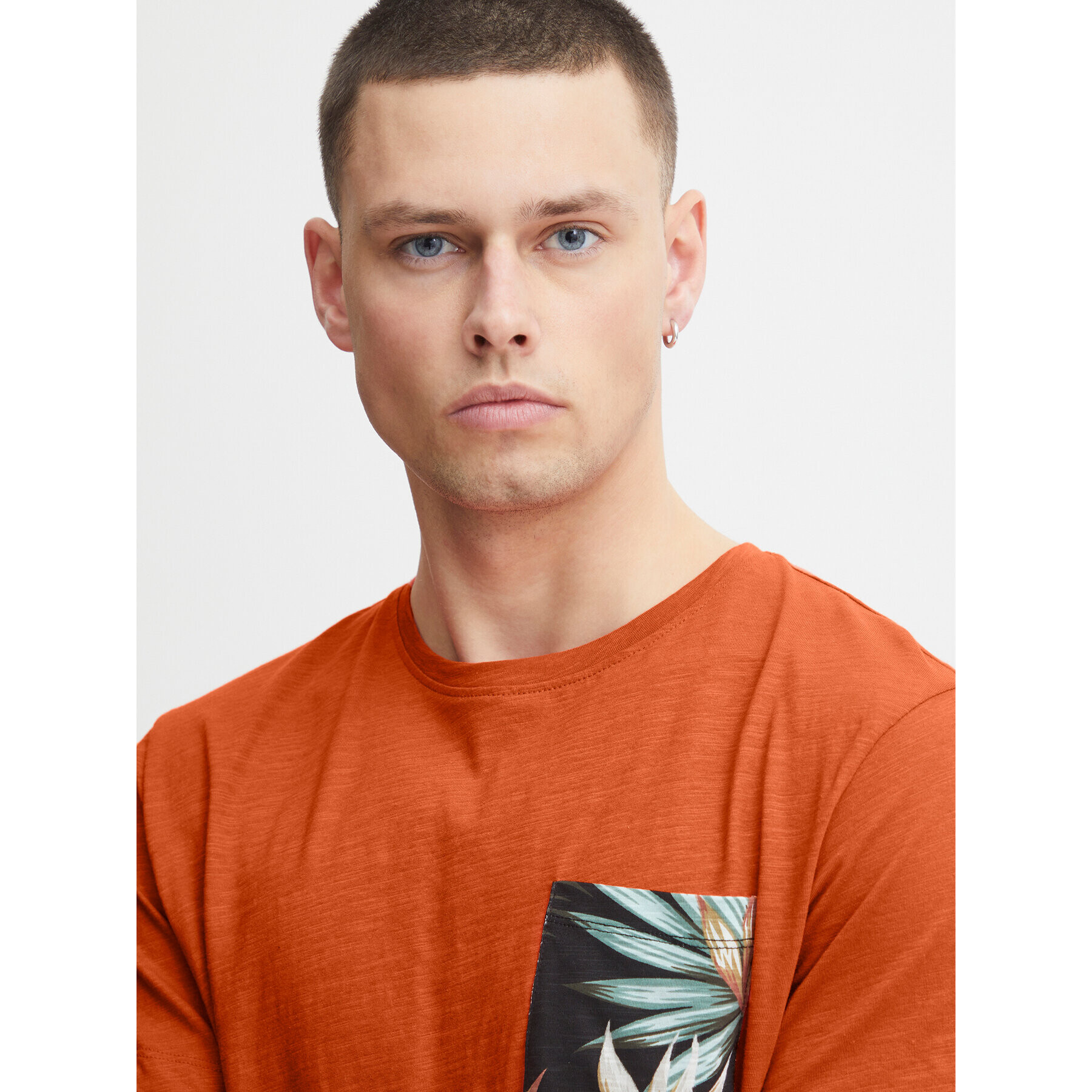 Blend Тишърт 20715038 Червен Regular Fit - Pepit.bg