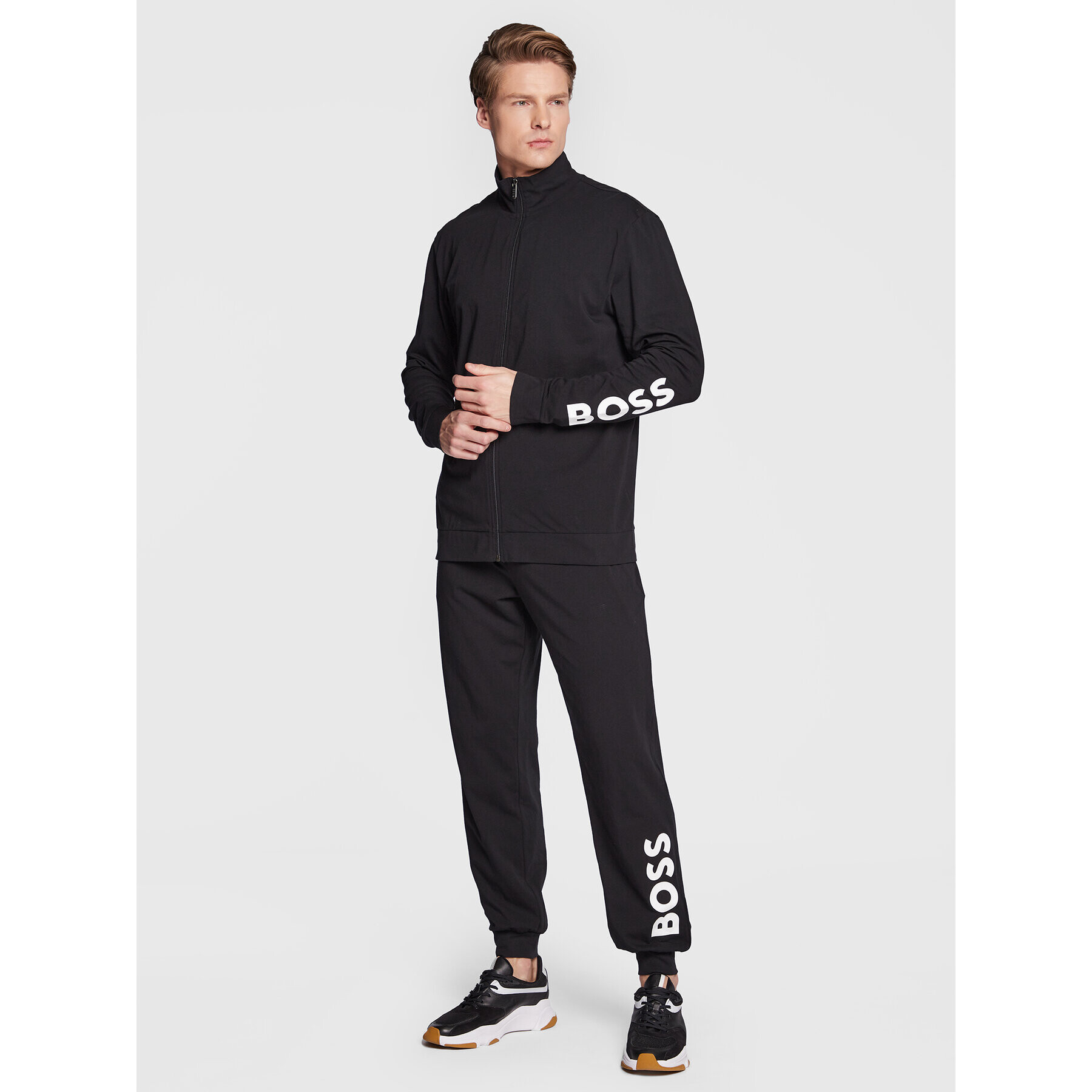 Boss Анцуг 50480690 Черен Regular Fit - Pepit.bg