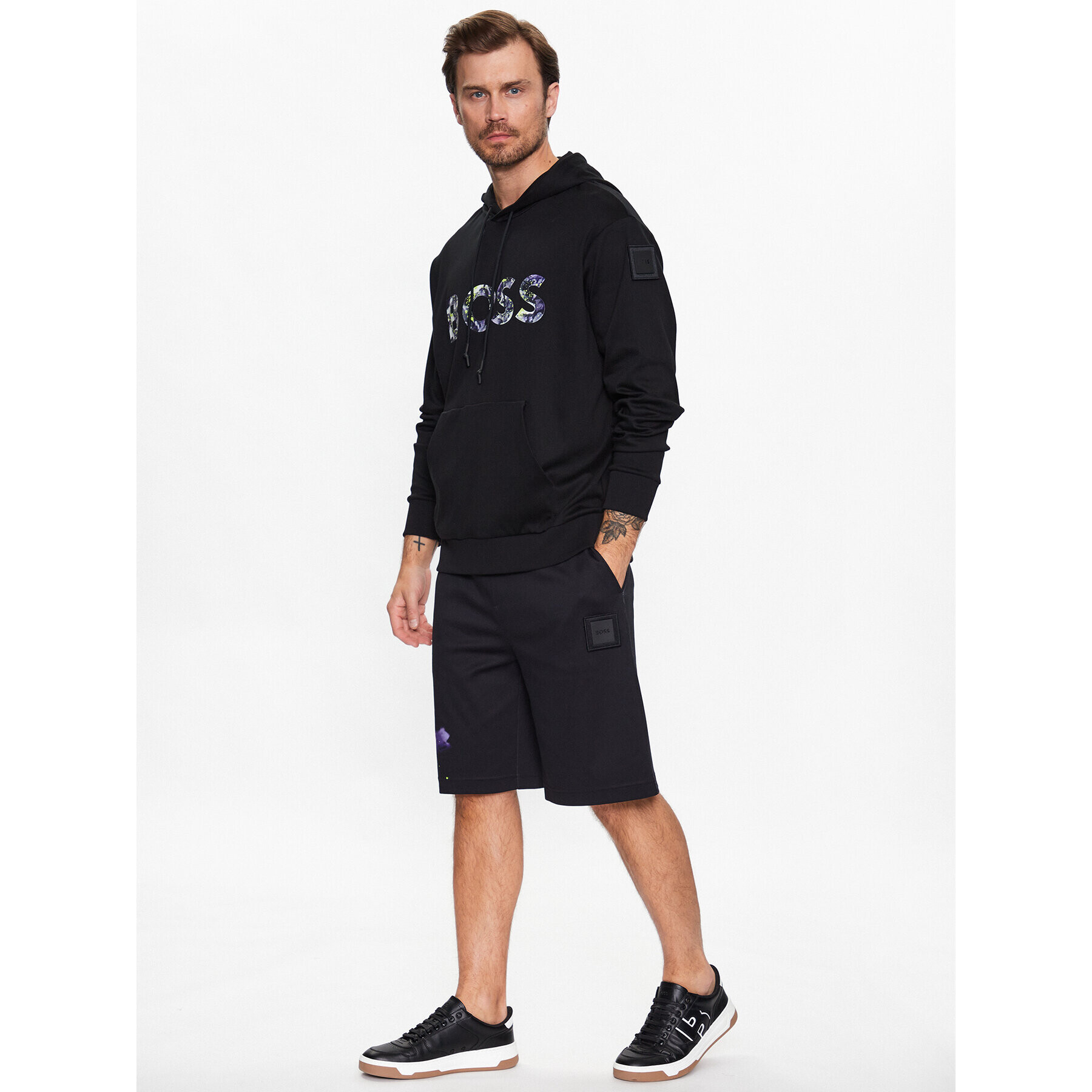 Boss Спортни шорти Headlo Lotus 50488823 Черен Regular Fit - Pepit.bg