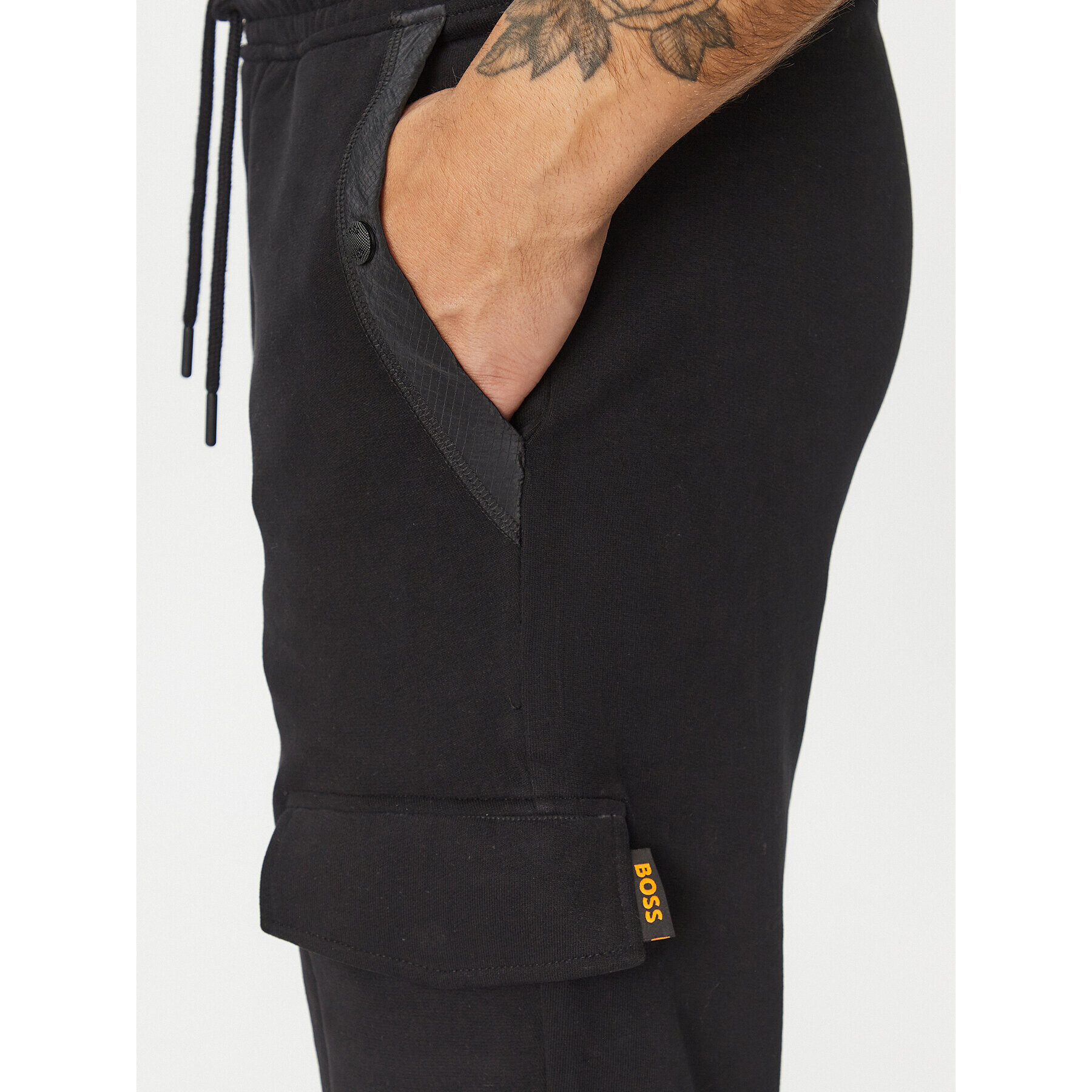 Boss Долнище анцуг Senylonmatt 50499254 Черен Regular Fit - Pepit.bg