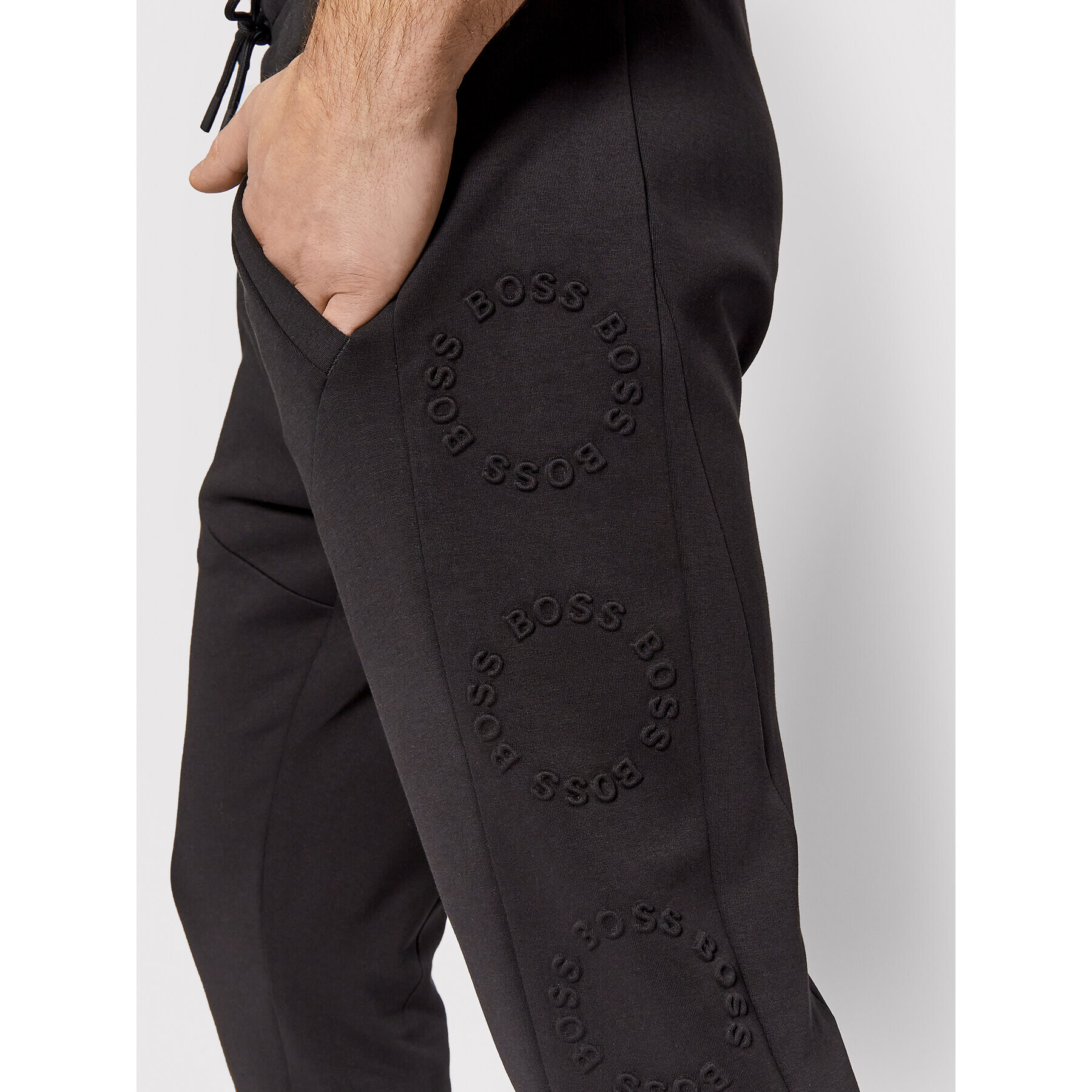 Boss Долнище анцуг Hadiko Circle 50456501 Черен Regular Fit - Pepit.bg