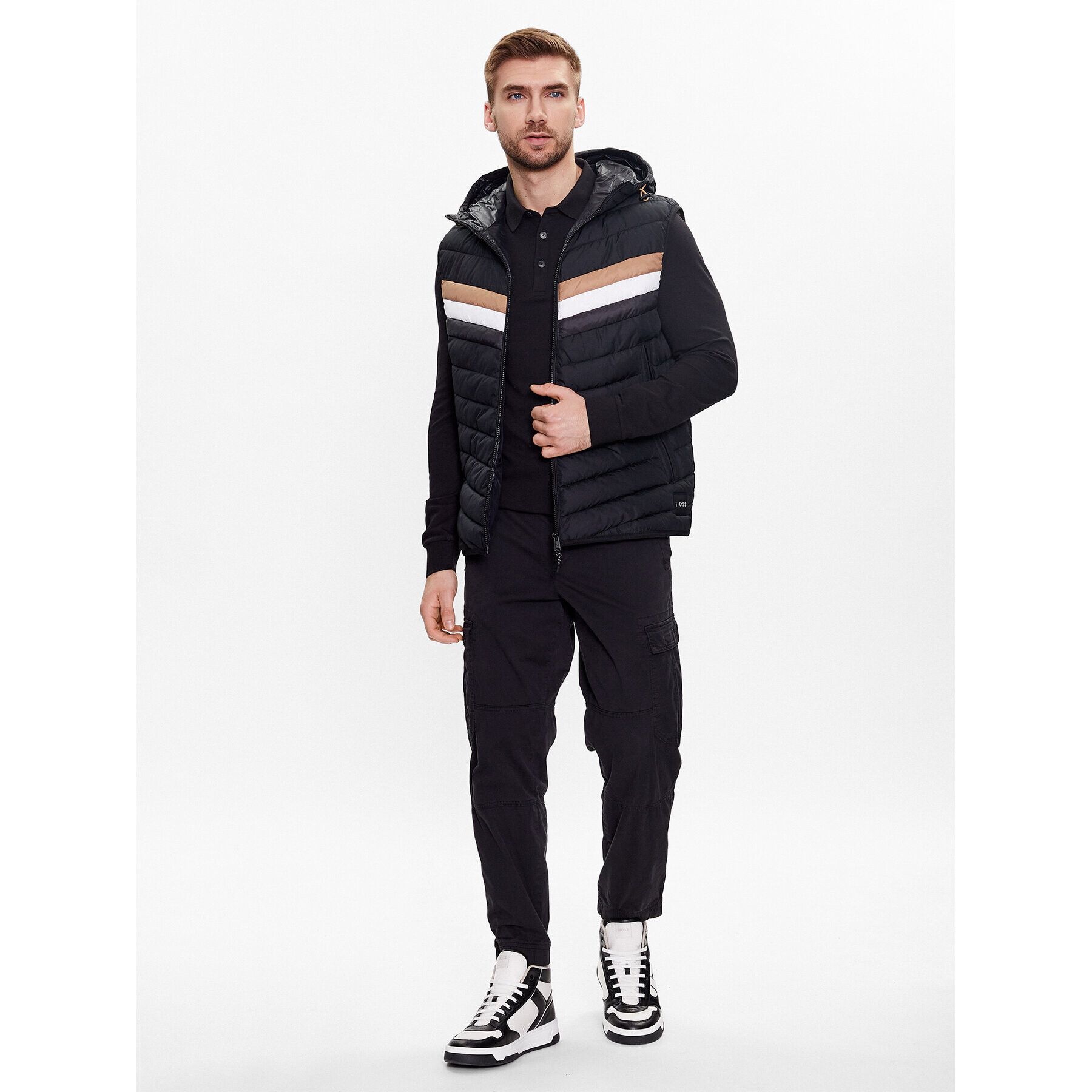 Boss Елек 50488272 Черен Regular Fit - Pepit.bg