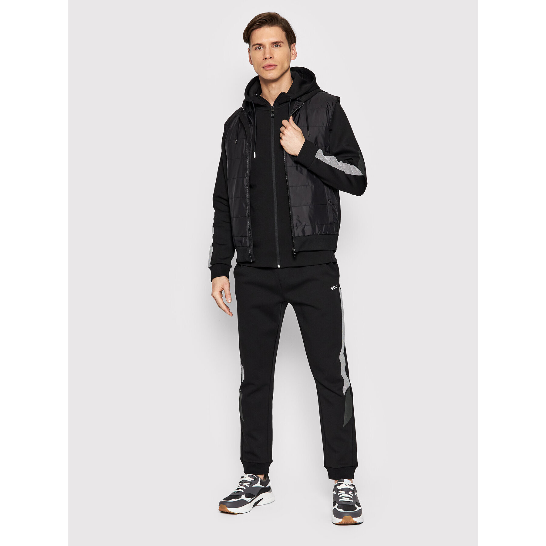 Boss Елек Landino_66Zo 50468979 Черен Regular Fit - Pepit.bg
