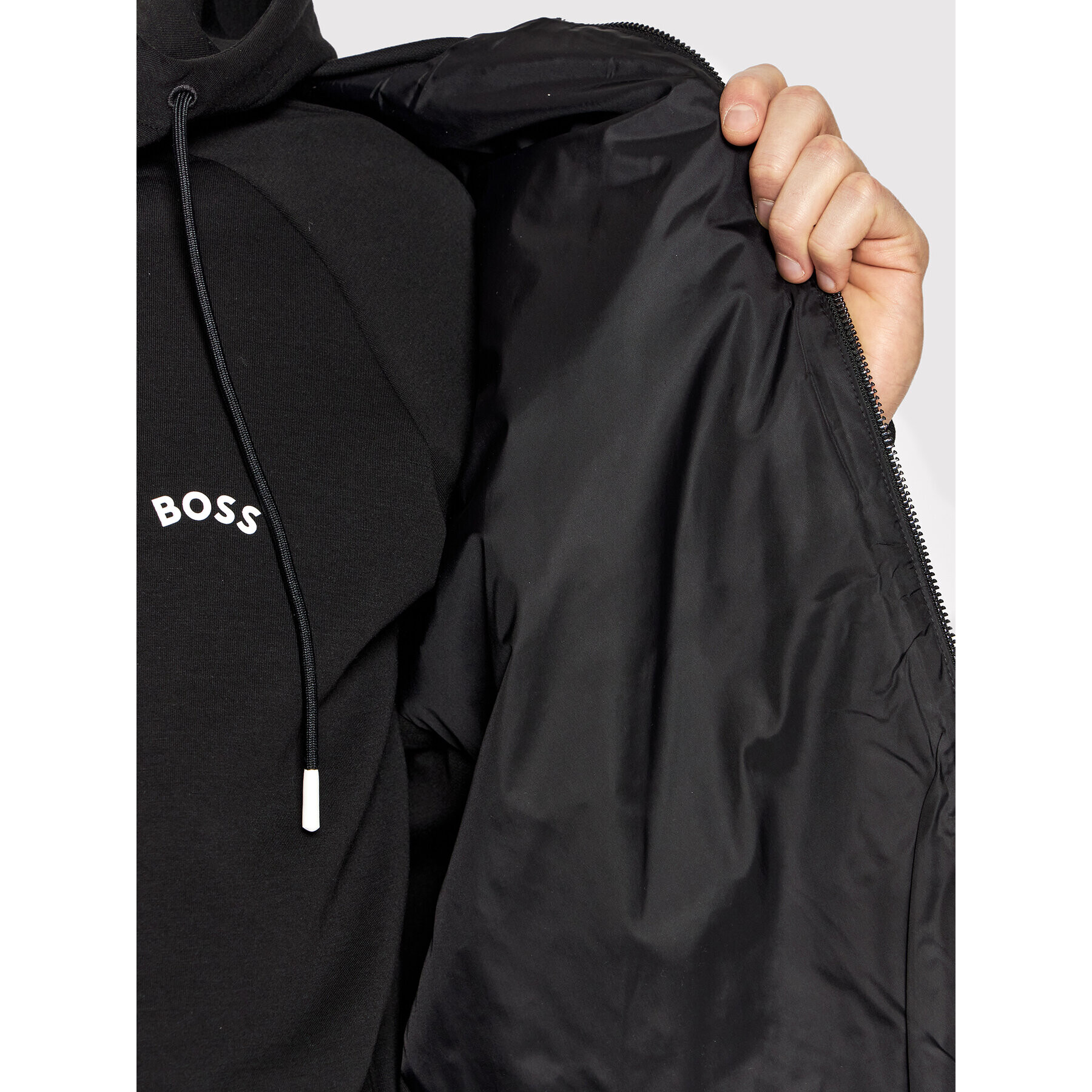 Boss Елек Landino_66Zo 50468979 Черен Regular Fit - Pepit.bg