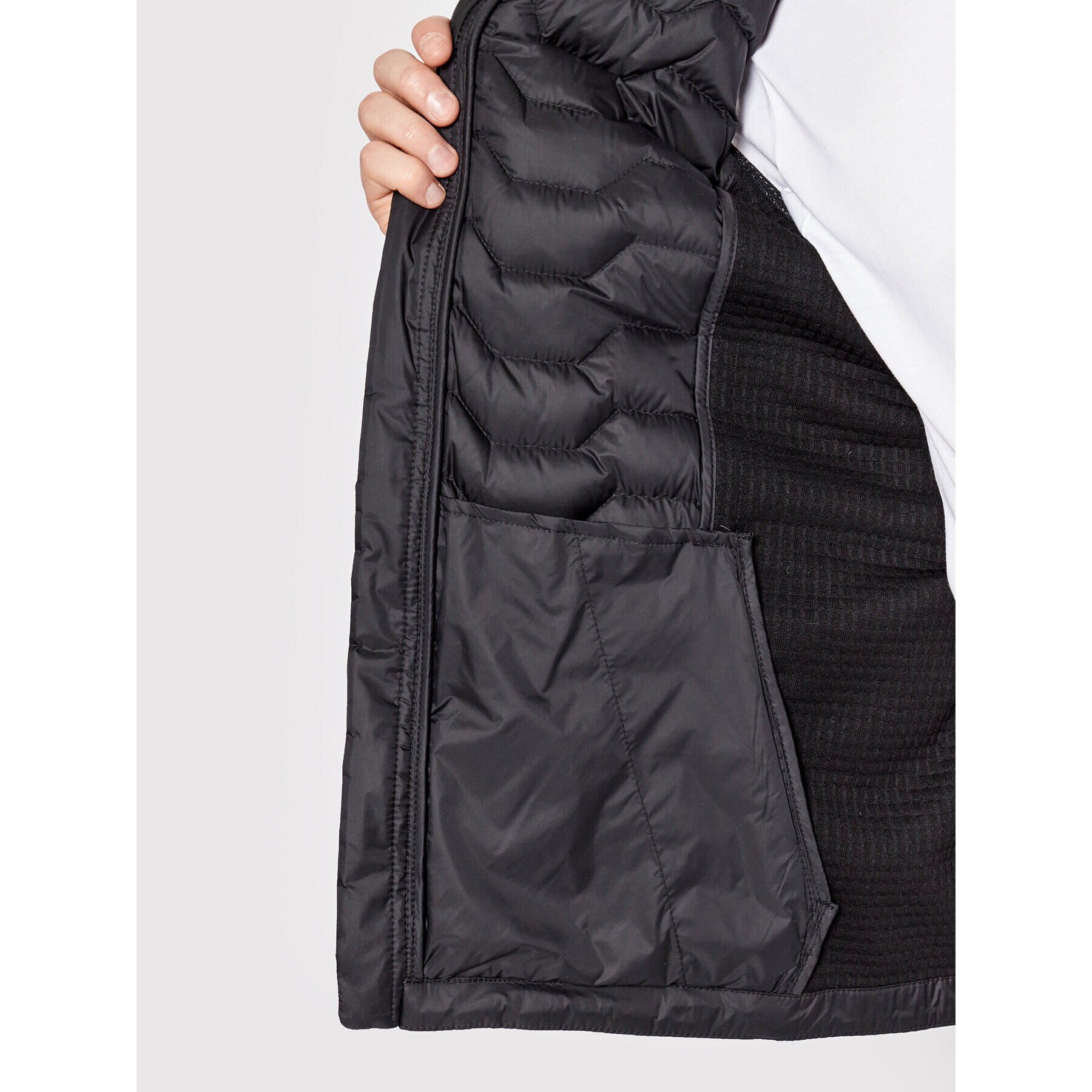 Boss Елек V_Tiberius 50465209 Черен Regular Fit - Pepit.bg