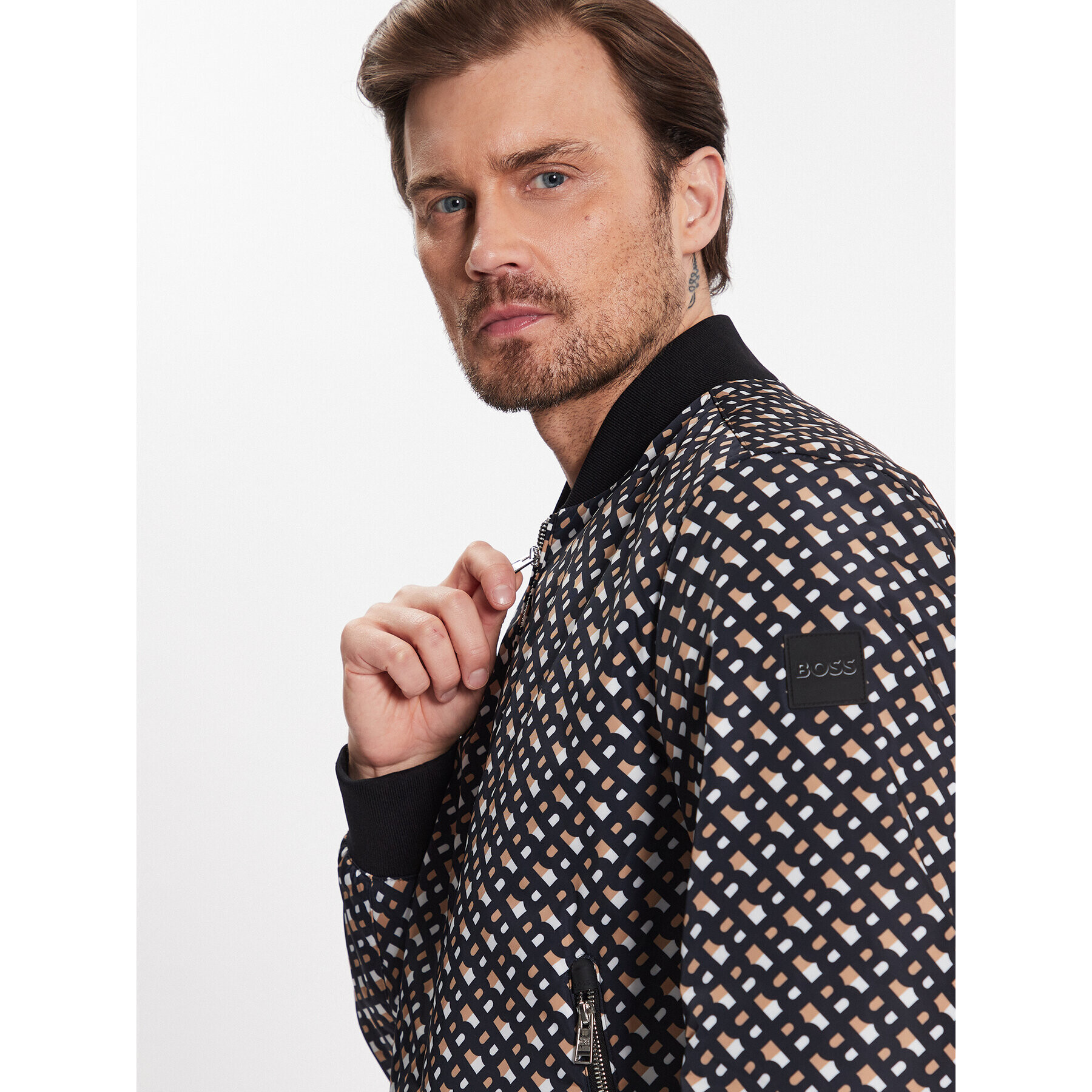 Boss Яке бомбър 50486874 Черен Regular Fit - Pepit.bg