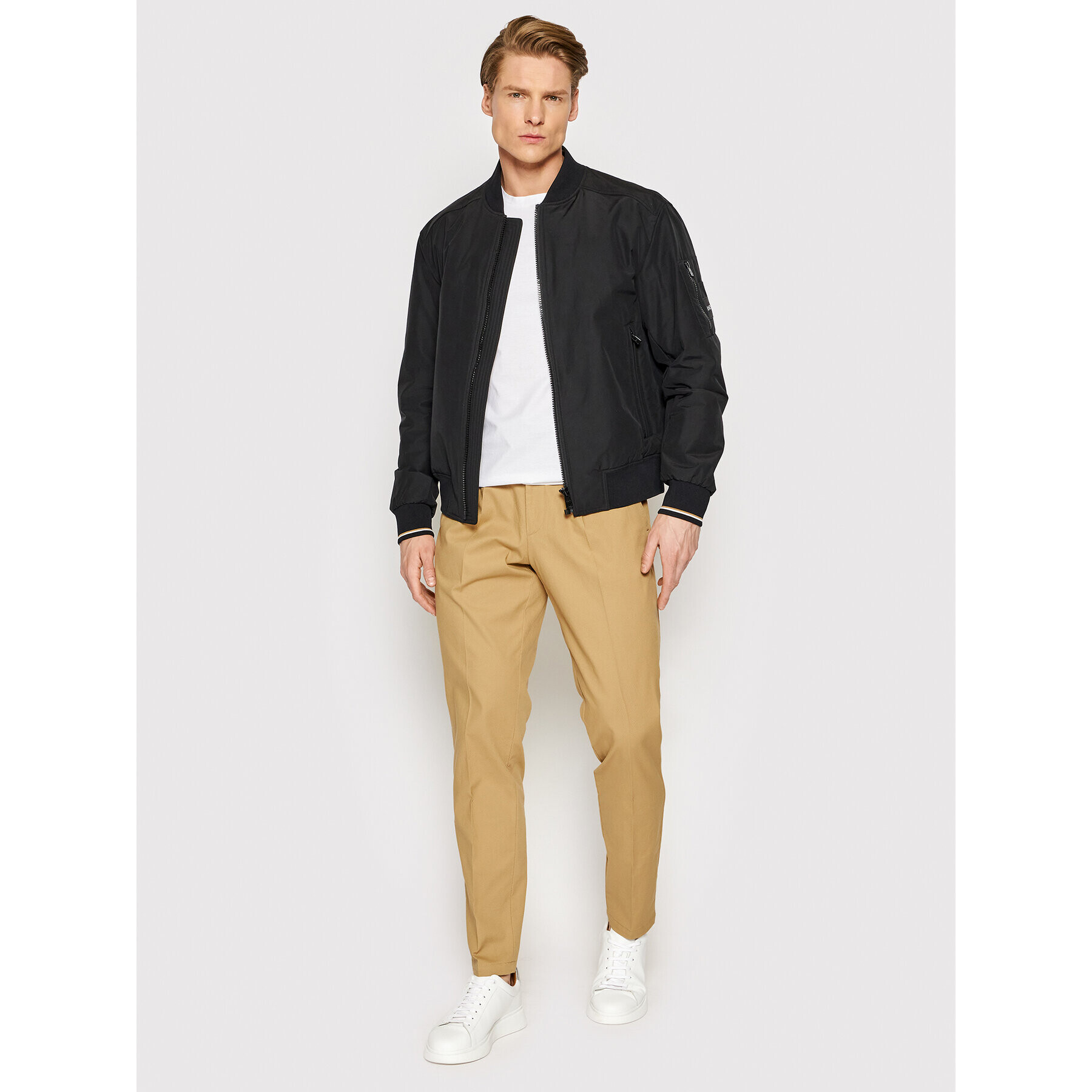Boss Яке бомбър Cadis 50464325 Черен Regular Fit - Pepit.bg