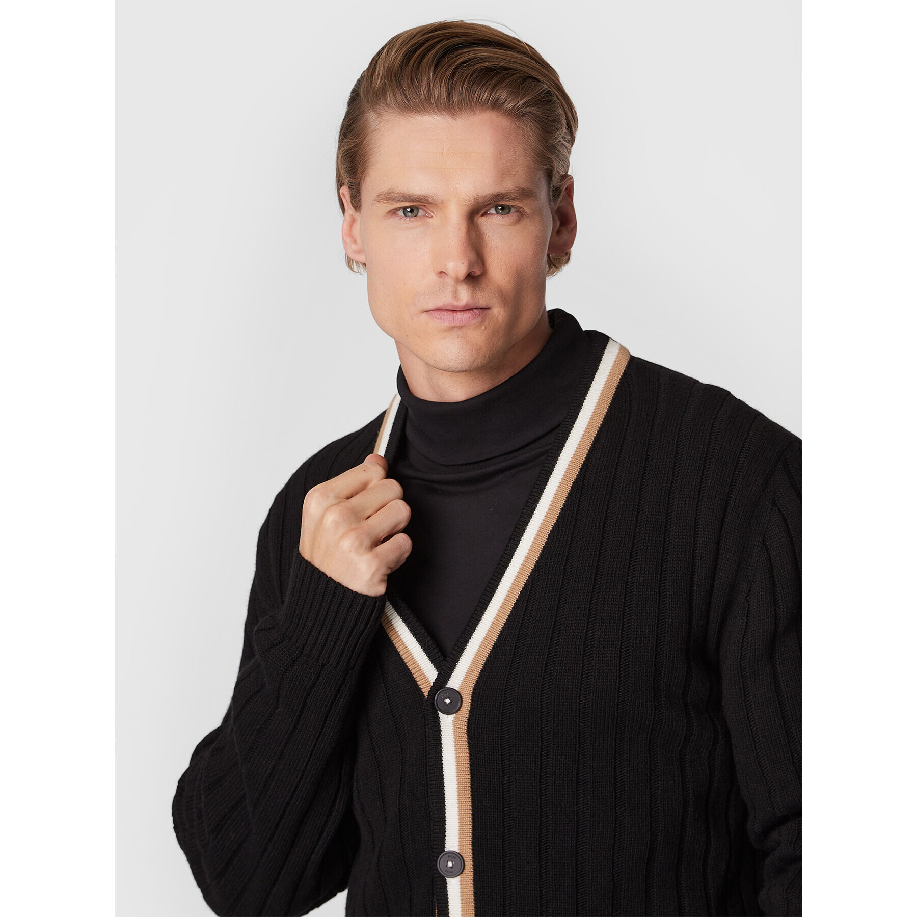 Boss Кардиган Losilvio 50477348 Черен Relaxed Fit - Pepit.bg