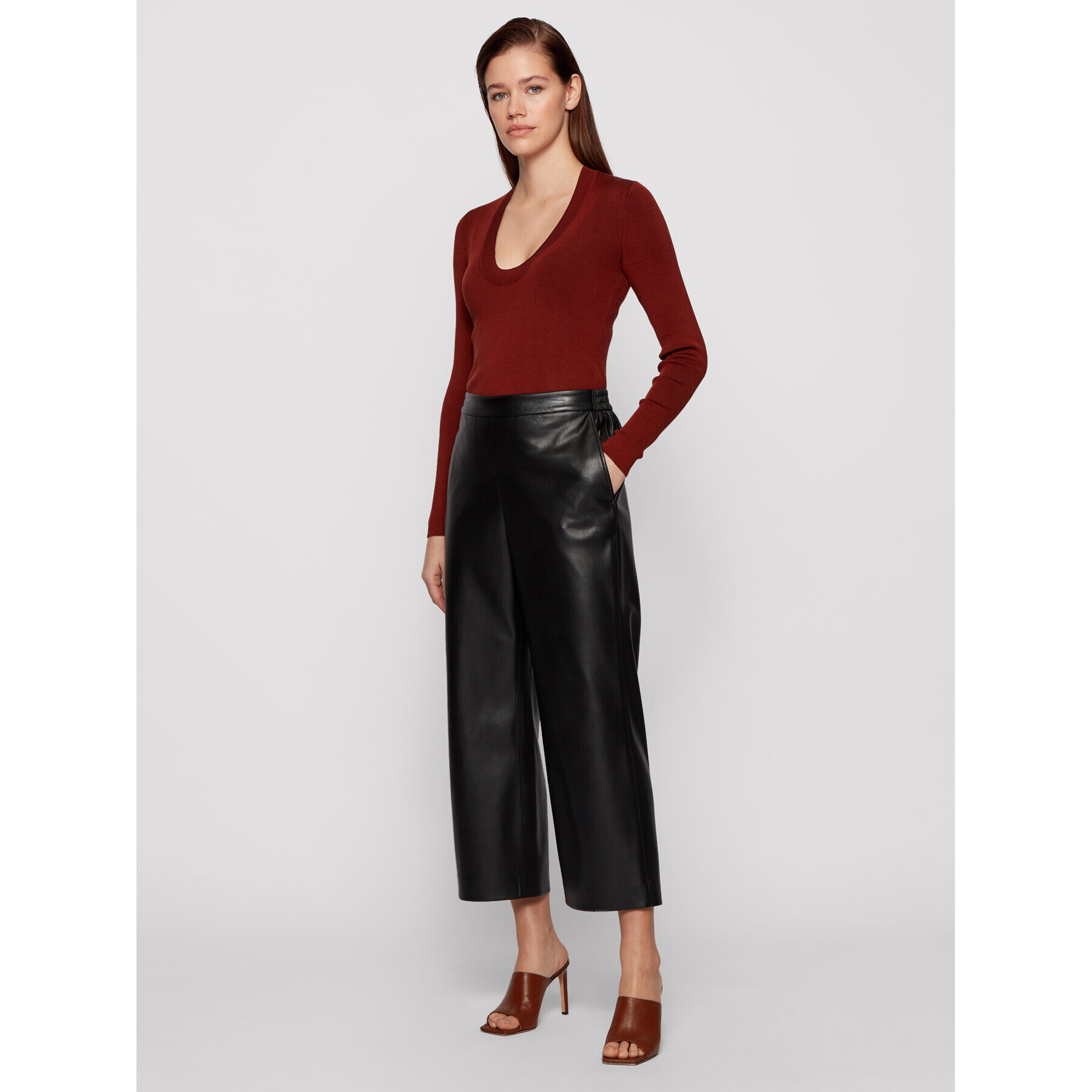 Boss Кожени панталони Taomie 50447662 Черен Regular Fit - Pepit.bg