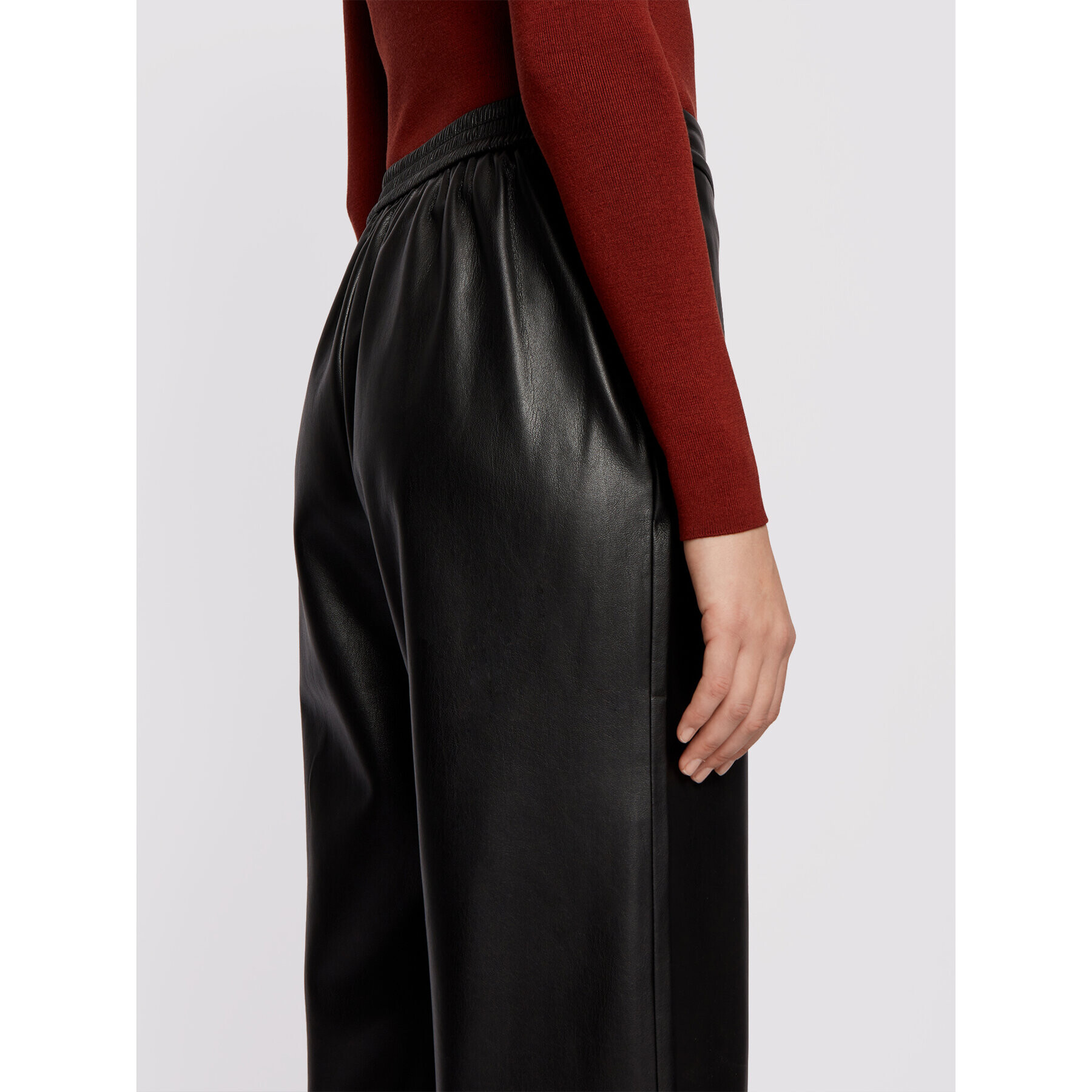 Boss Кожени панталони Taomie 50447662 Черен Regular Fit - Pepit.bg