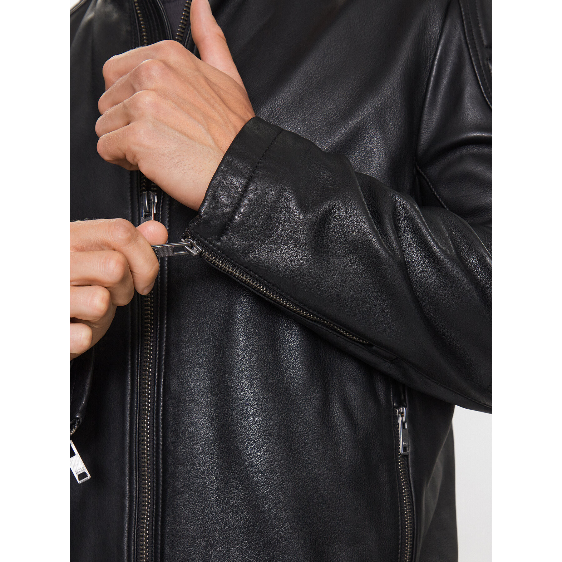 Boss Кожено яке 50505031 Черен Slim Fit - Pepit.bg