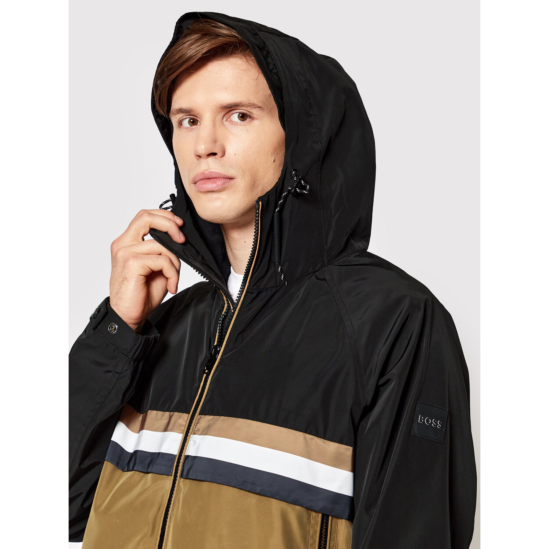 Boss Преходно яке Jacke 50464306 Черен Regular Fit - Pepit.bg