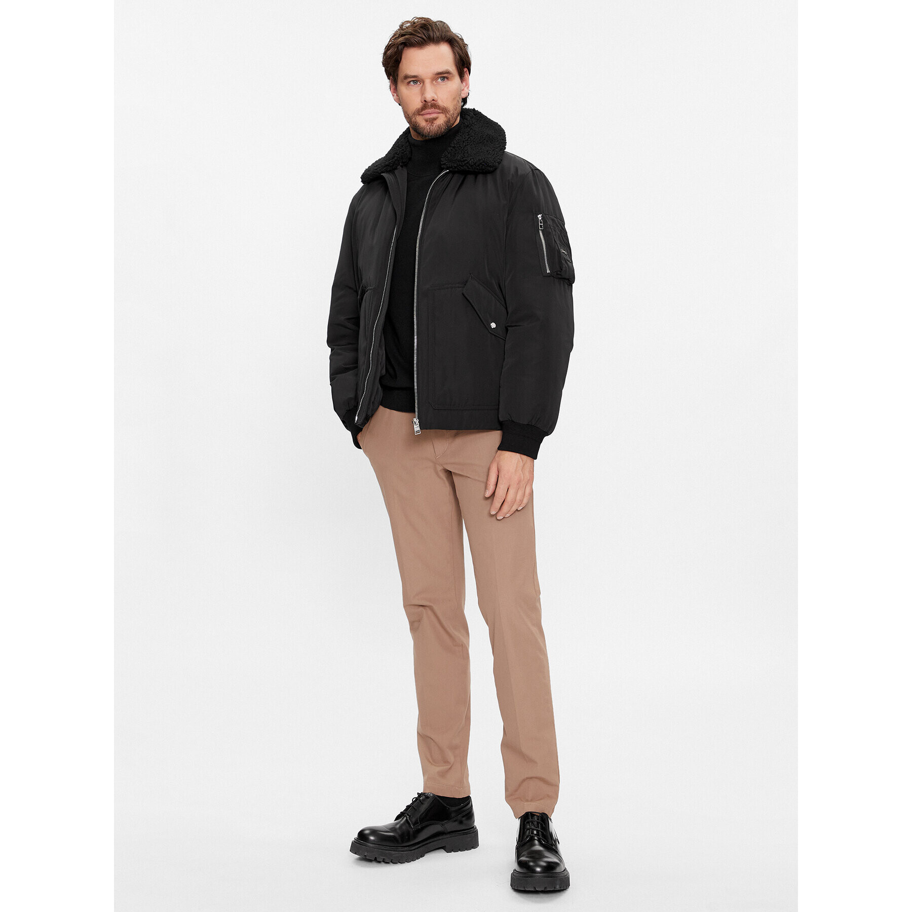 Boss Преходно яке Calliano 50498199 Черен Regular Fit - Pepit.bg