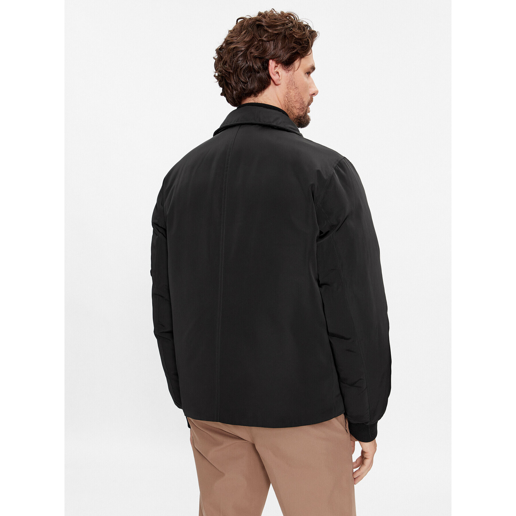 Boss Преходно яке Calliano 50498199 Черен Regular Fit - Pepit.bg