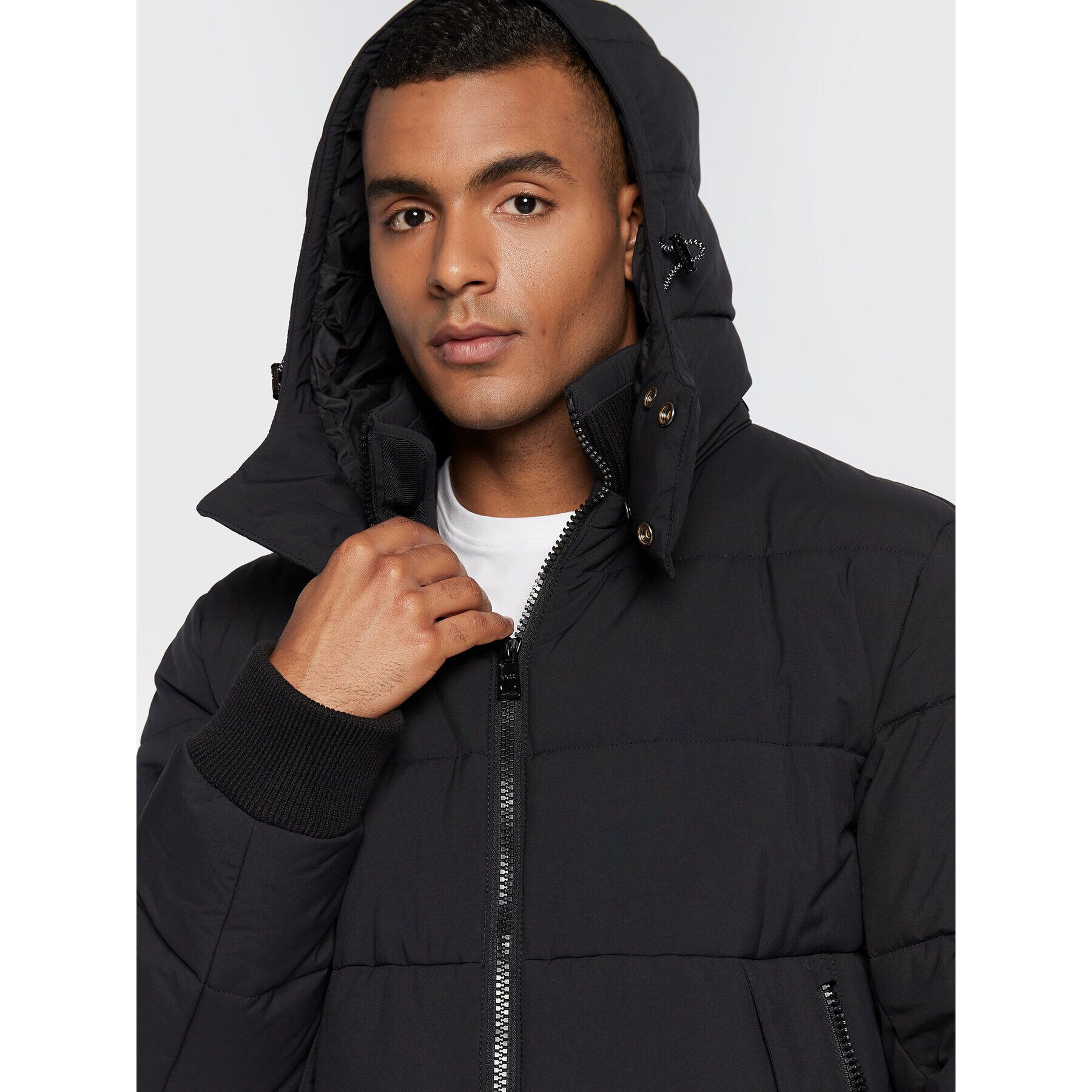 Boss Пухено яке Corleon1 50478378 Черен Regular Fit - Pepit.bg