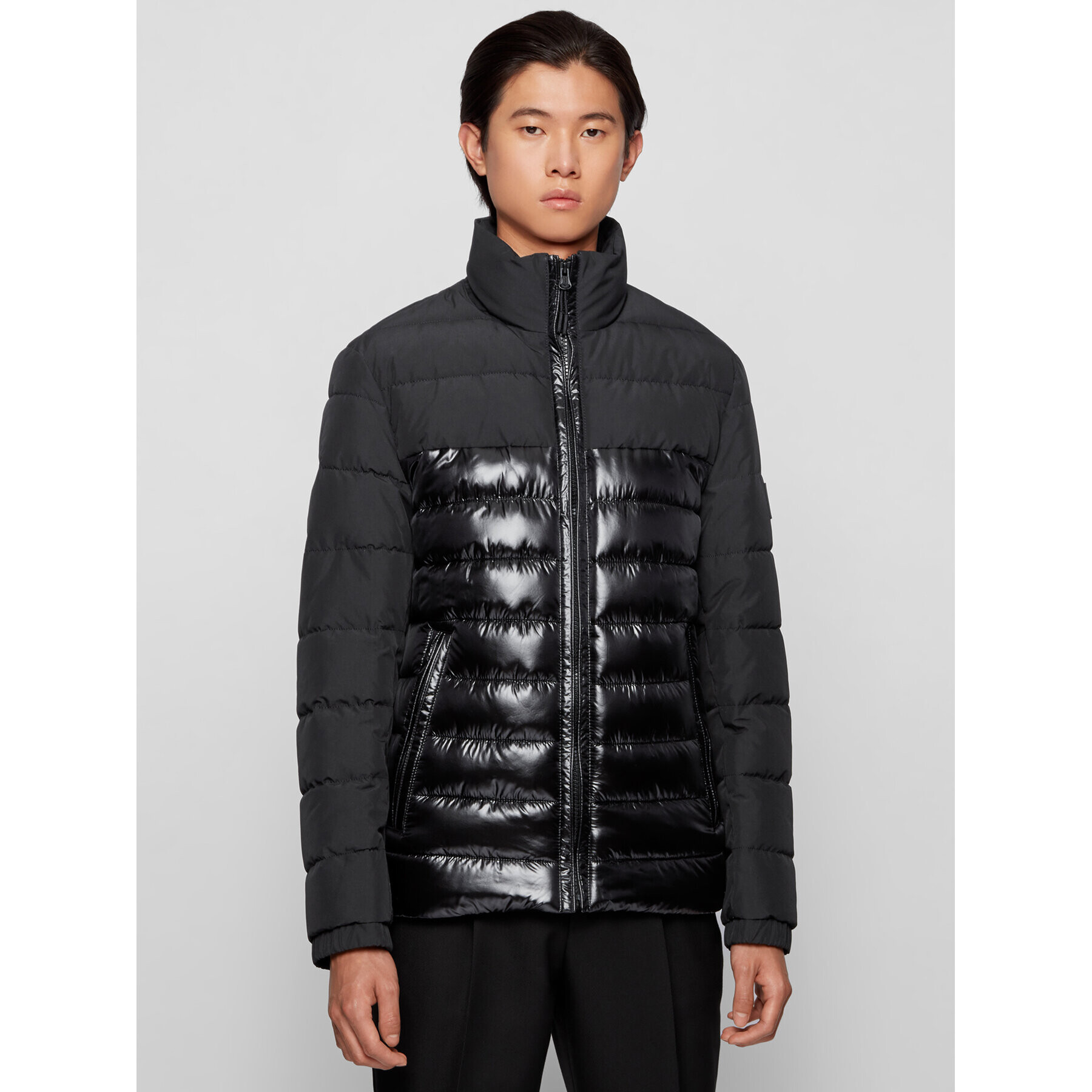 Boss Пухено яке Cure 50446165 Черен Regular Fit - Pepit.bg