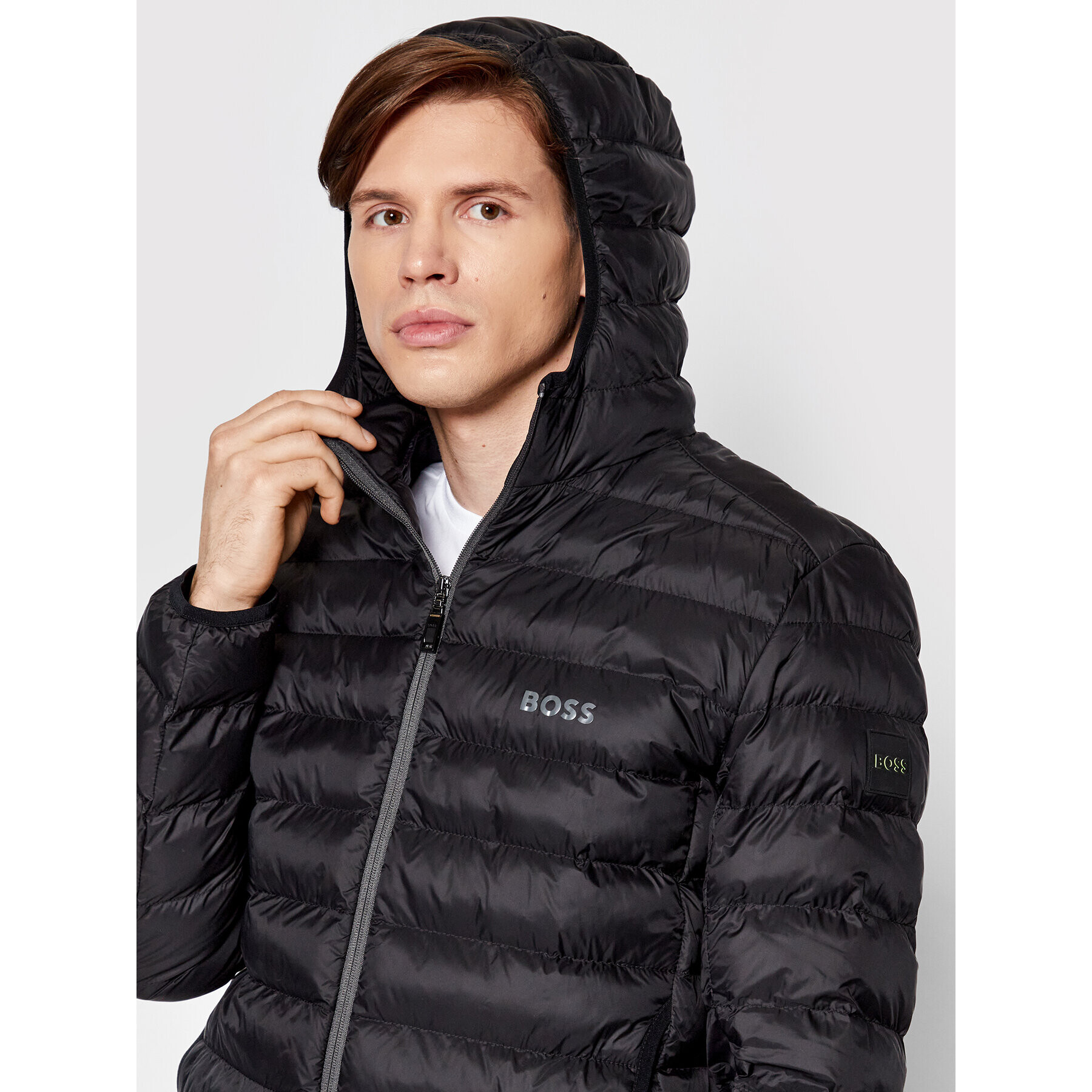 Boss Пухено яке J_Thor 50472472 Черен Regular Fit - Pepit.bg