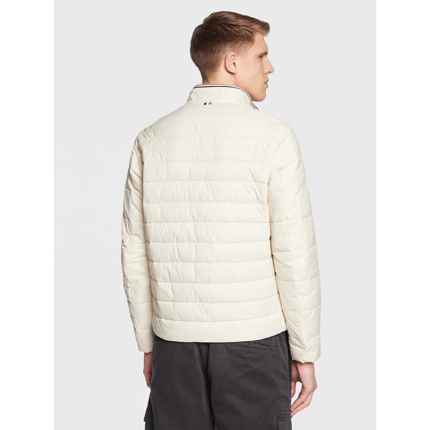 Boss Пухено яке 50464308 Екрю Regular Fit - Pepit.bg