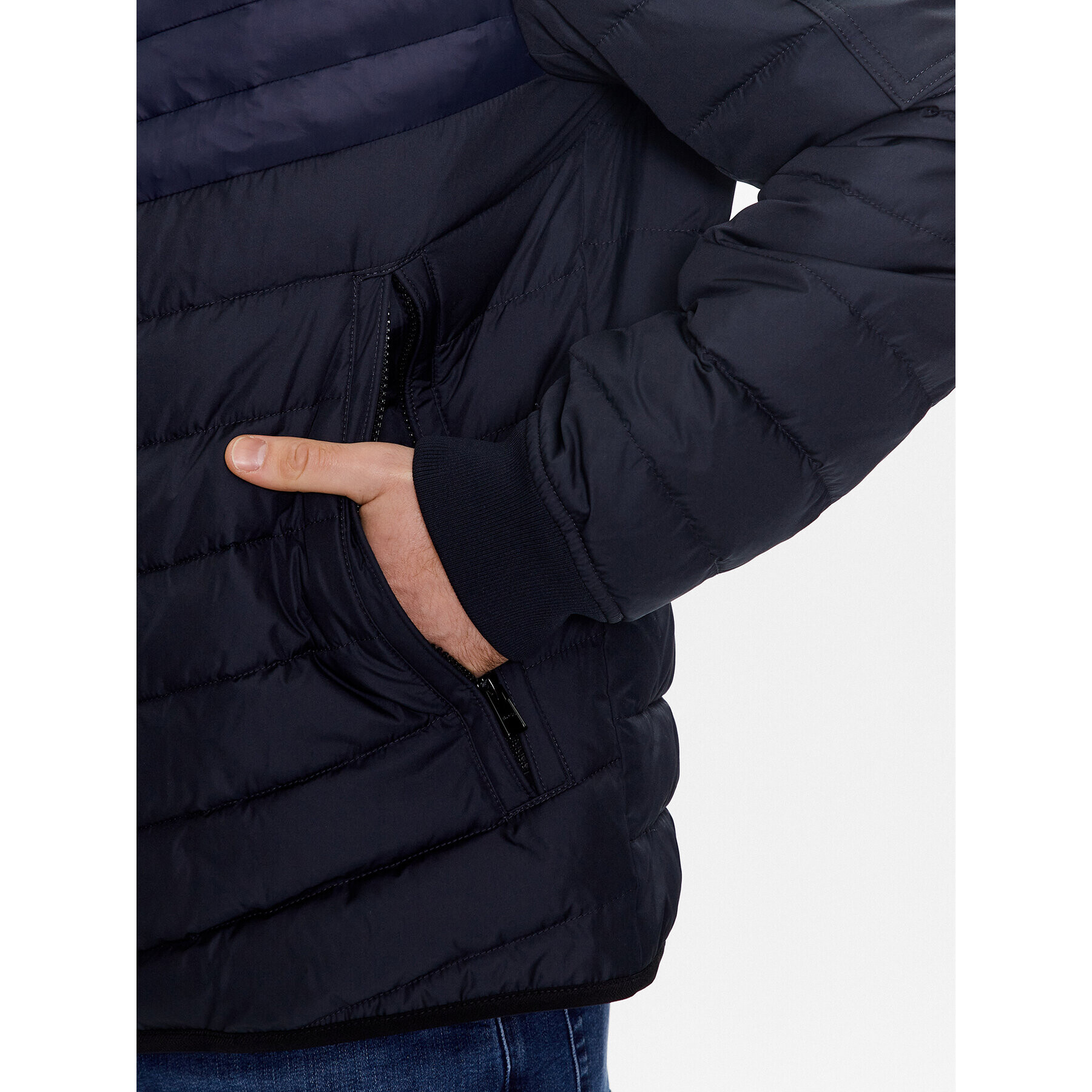 Boss Пухено яке 50487055 Тъмносин Regular Fit - Pepit.bg